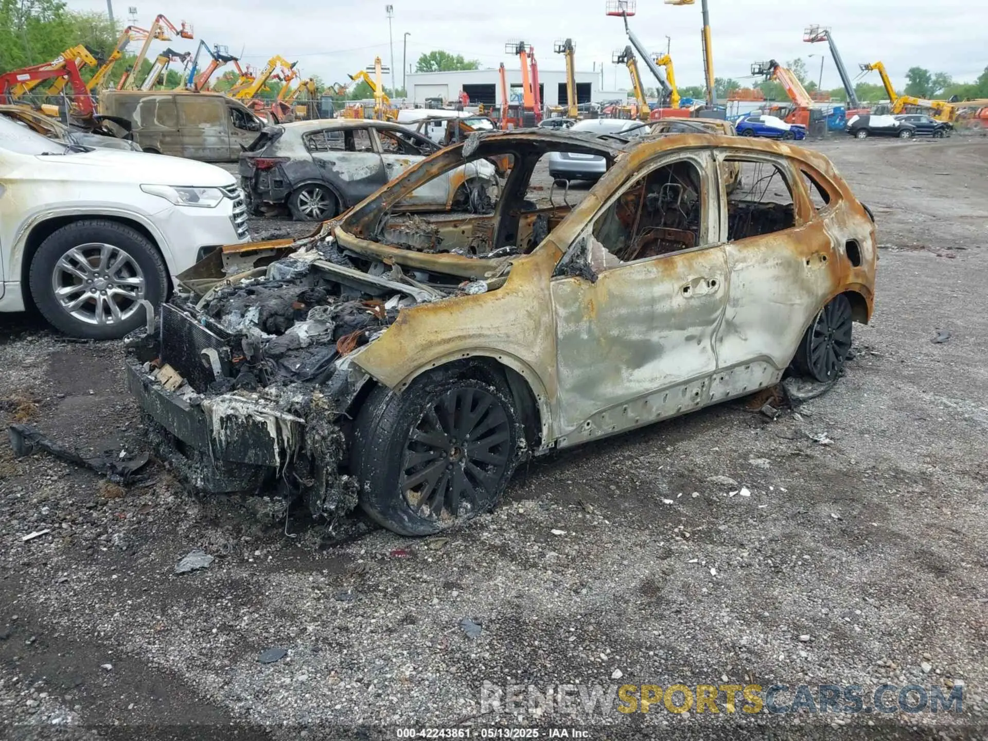 2 Photograph of a damaged car 1FMCU9J92LUB90492 FORD ESCAPE 2020
