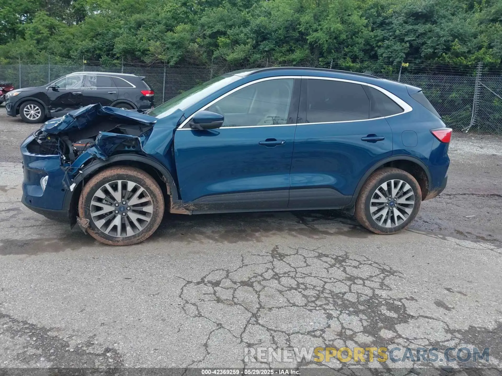 15 Photograph of a damaged car 1FMCU9J92LUC16654 FORD ESCAPE 2020