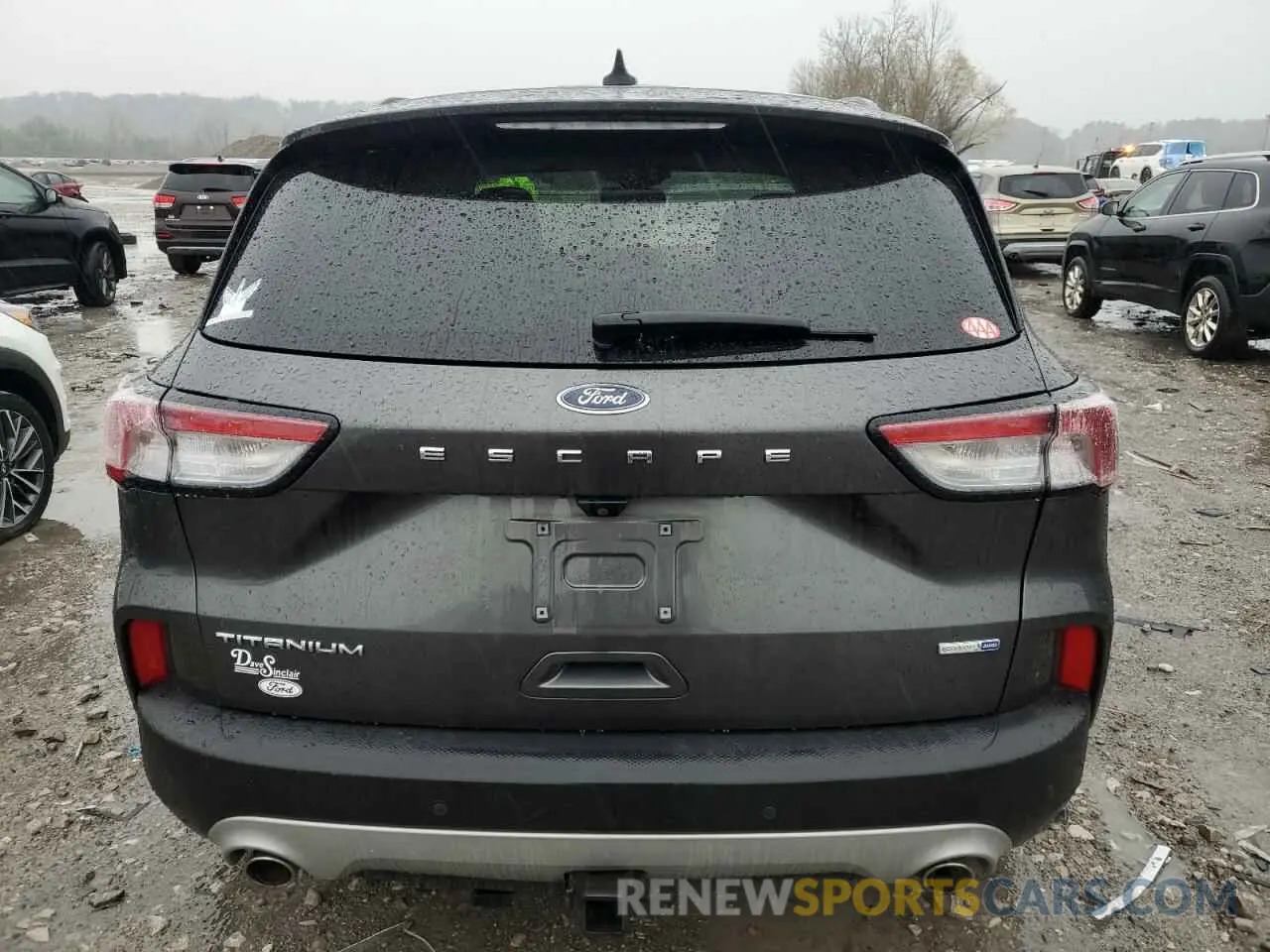 6 Photograph of a damaged car 1FMCU9J93LUC16596 FORD ESCAPE 2020