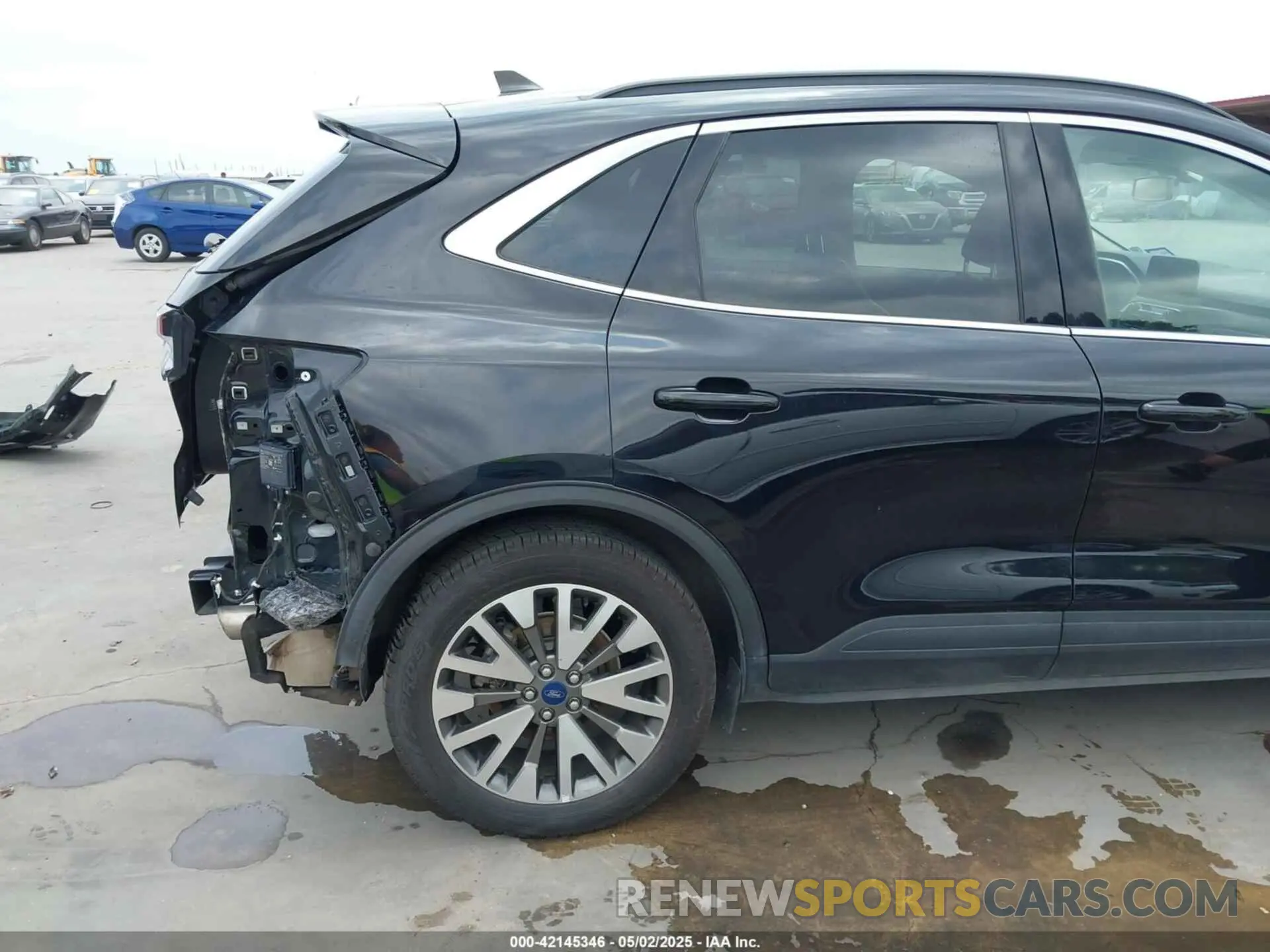 19 Photograph of a damaged car 1FMCU9J94LUB16281 FORD ESCAPE 2020