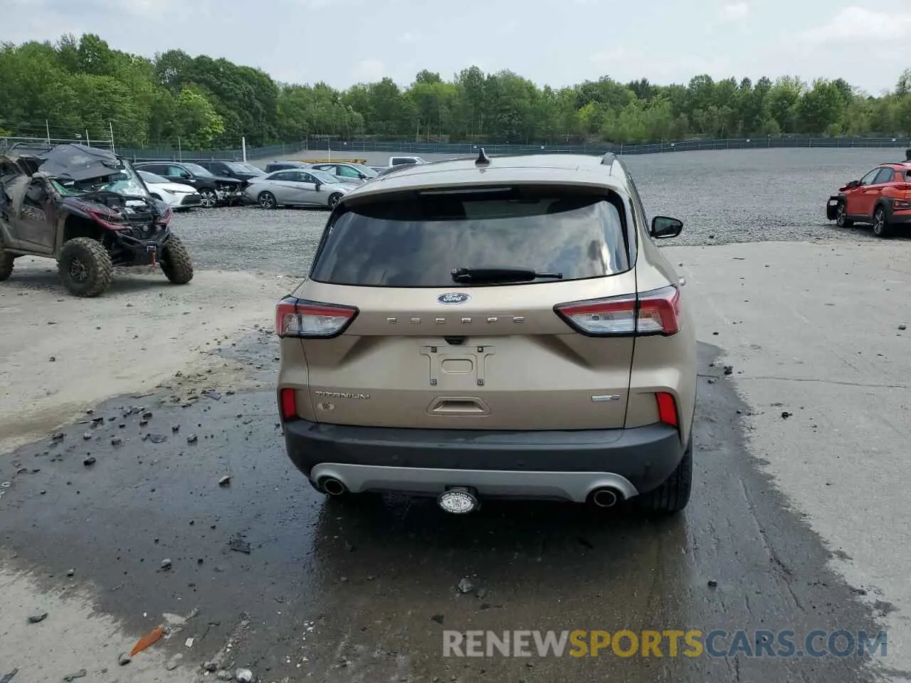 6 Photograph of a damaged car 1FMCU9J95LUA21468 FORD ESCAPE 2020