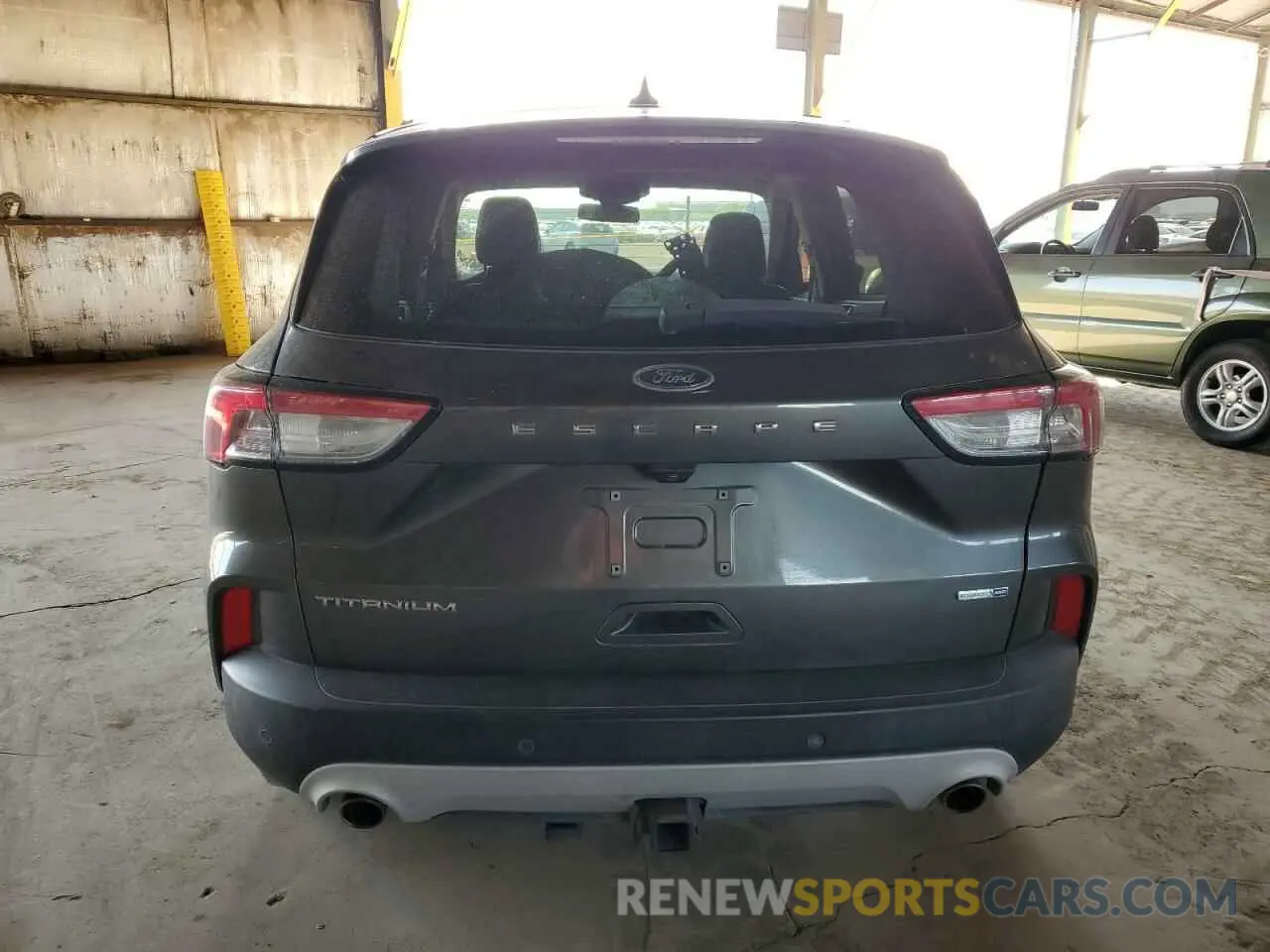 6 Photograph of a damaged car 1FMCU9J95LUB15107 FORD ESCAPE 2020