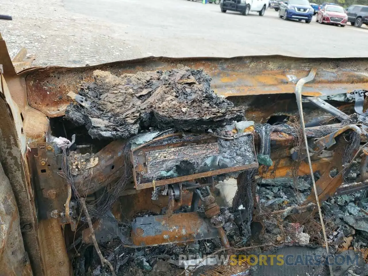 9 Photograph of a damaged car 1FMCU9J95LUB16208 FORD ESCAPE 2020