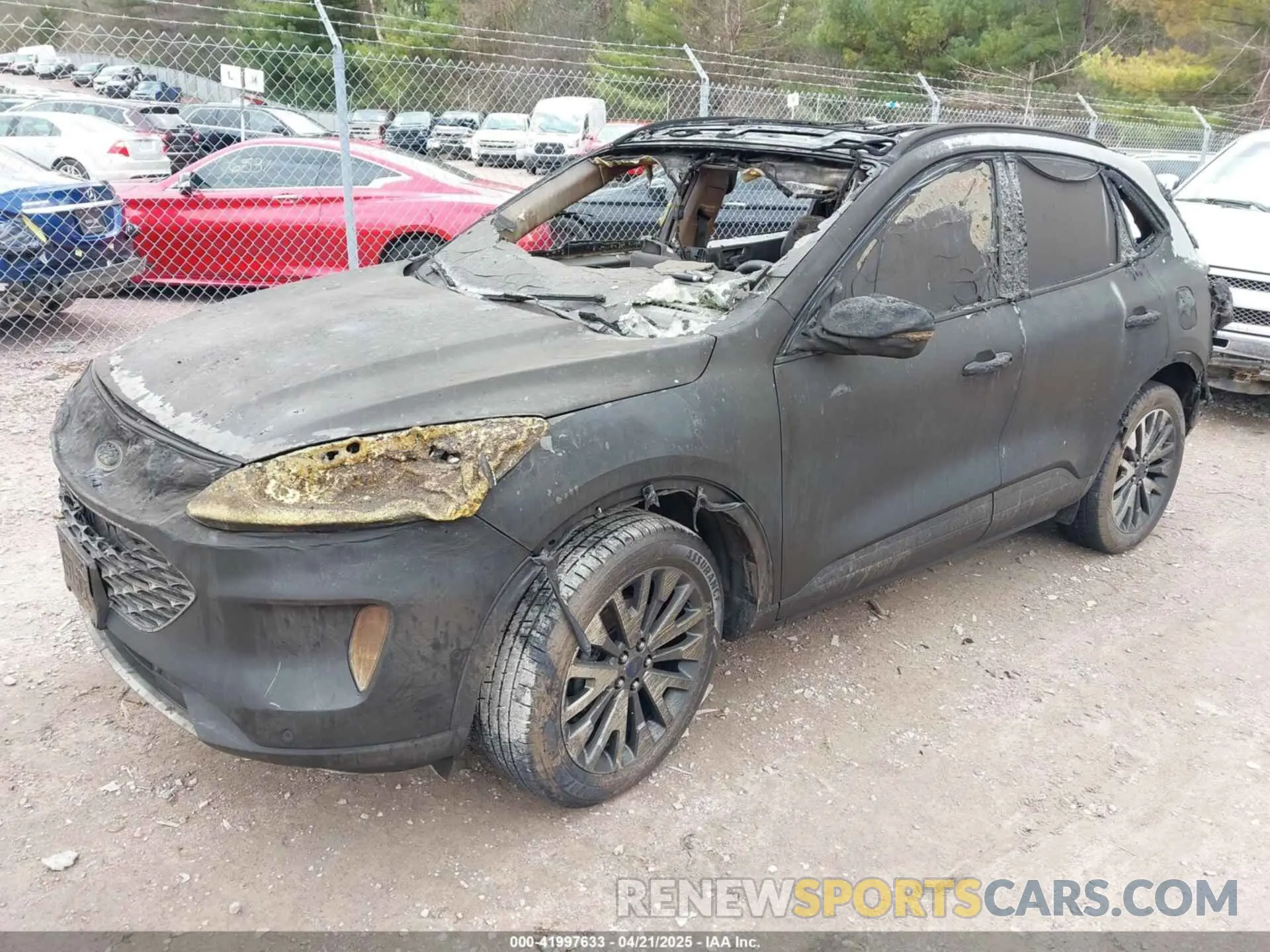 2 Photograph of a damaged car 1FMCU9J95LUB42775 FORD ESCAPE 2020