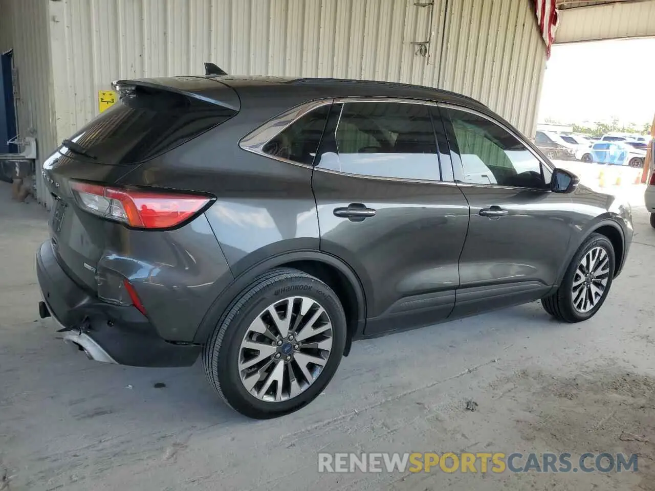 3 Photograph of a damaged car 1FMCU9J96LUA22743 FORD ESCAPE 2020
