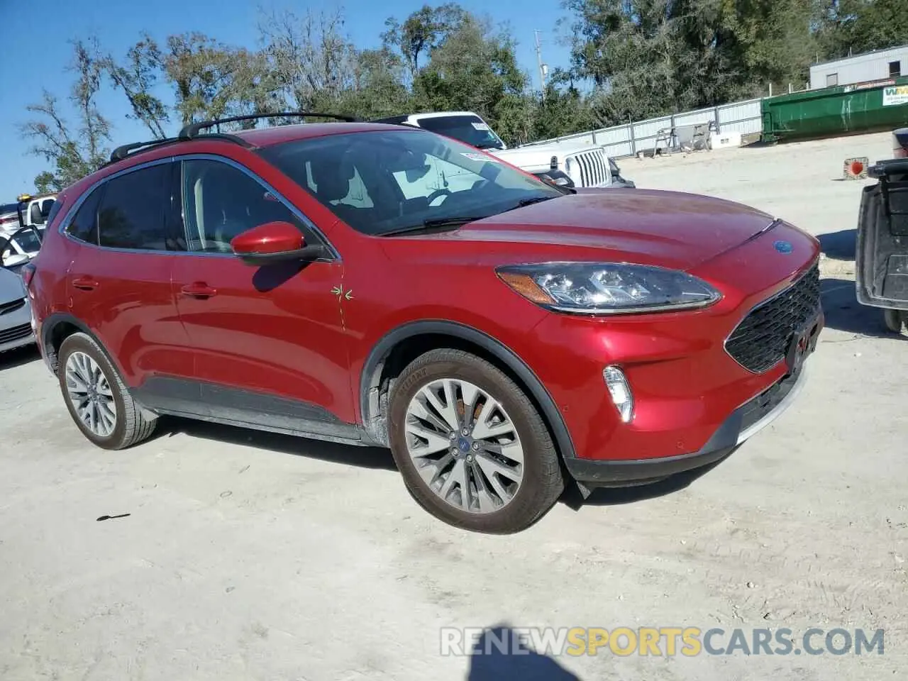 4 Photograph of a damaged car 1FMCU9J96LUA60019 FORD ESCAPE 2020
