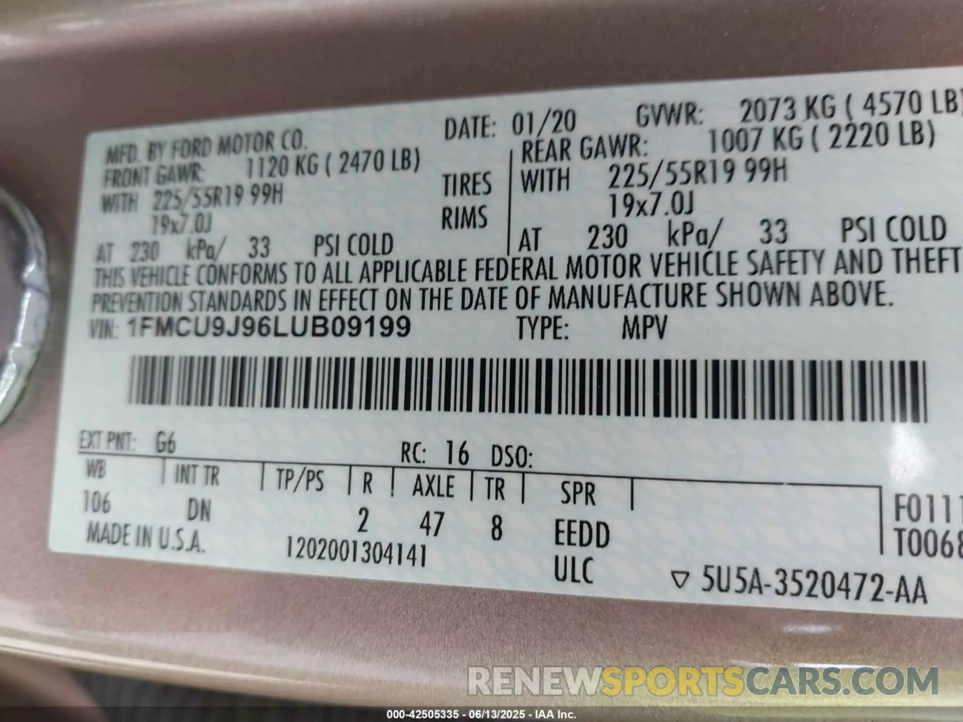9 Photograph of a damaged car 1FMCU9J96LUB09199 FORD ESCAPE 2020