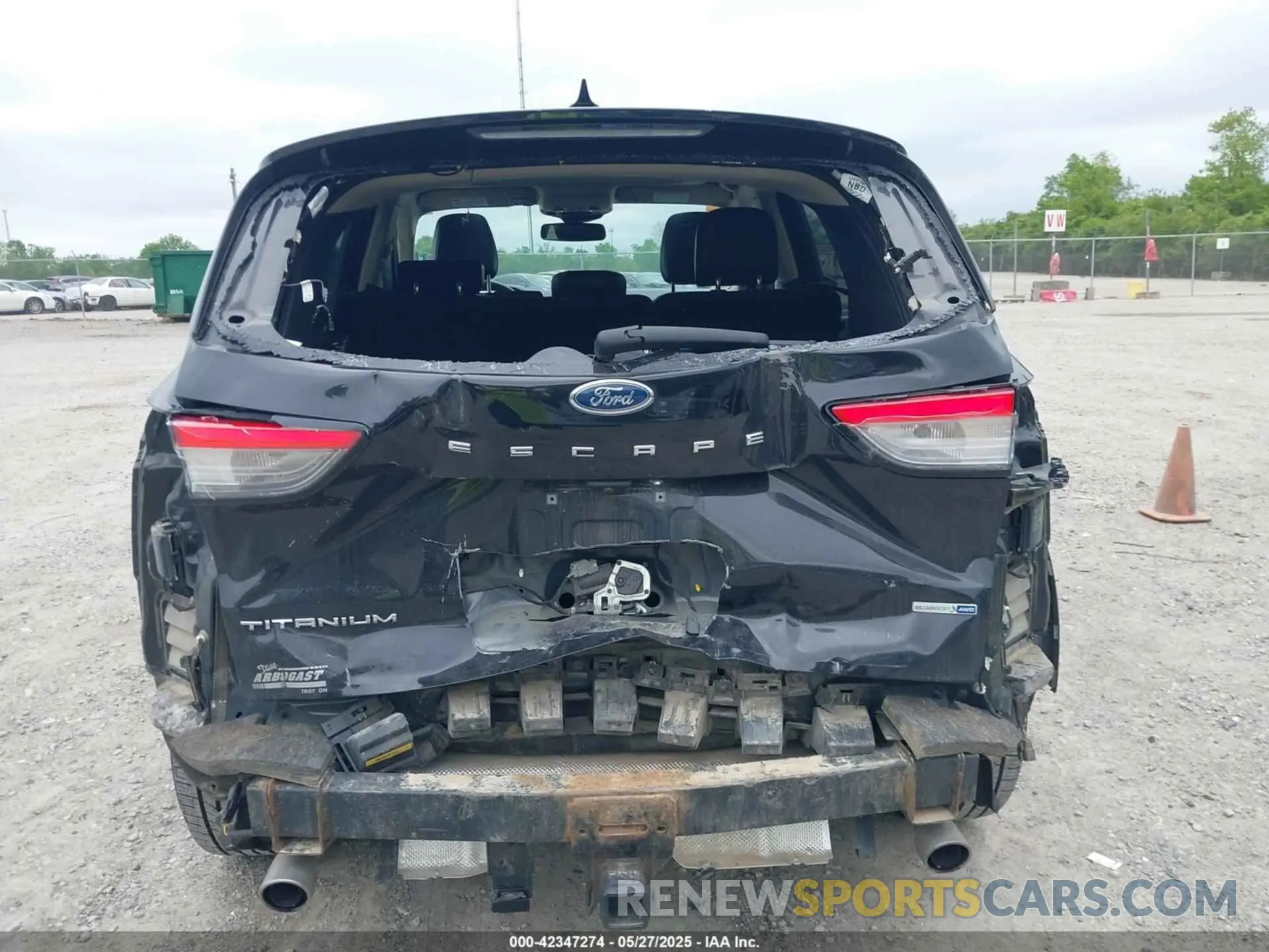 17 Photograph of a damaged car 1FMCU9J97LUA35212 FORD ESCAPE 2020