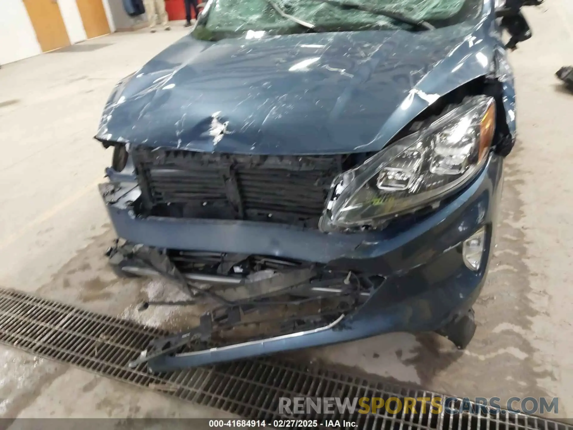 12 Photograph of a damaged car 1FMCU9J97LUC12700 FORD ESCAPE 2020