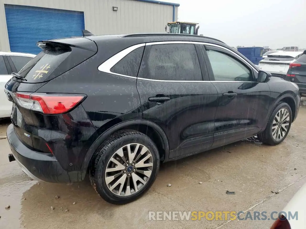 3 Photograph of a damaged car 1FMCU9J98LUB25937 FORD ESCAPE 2020