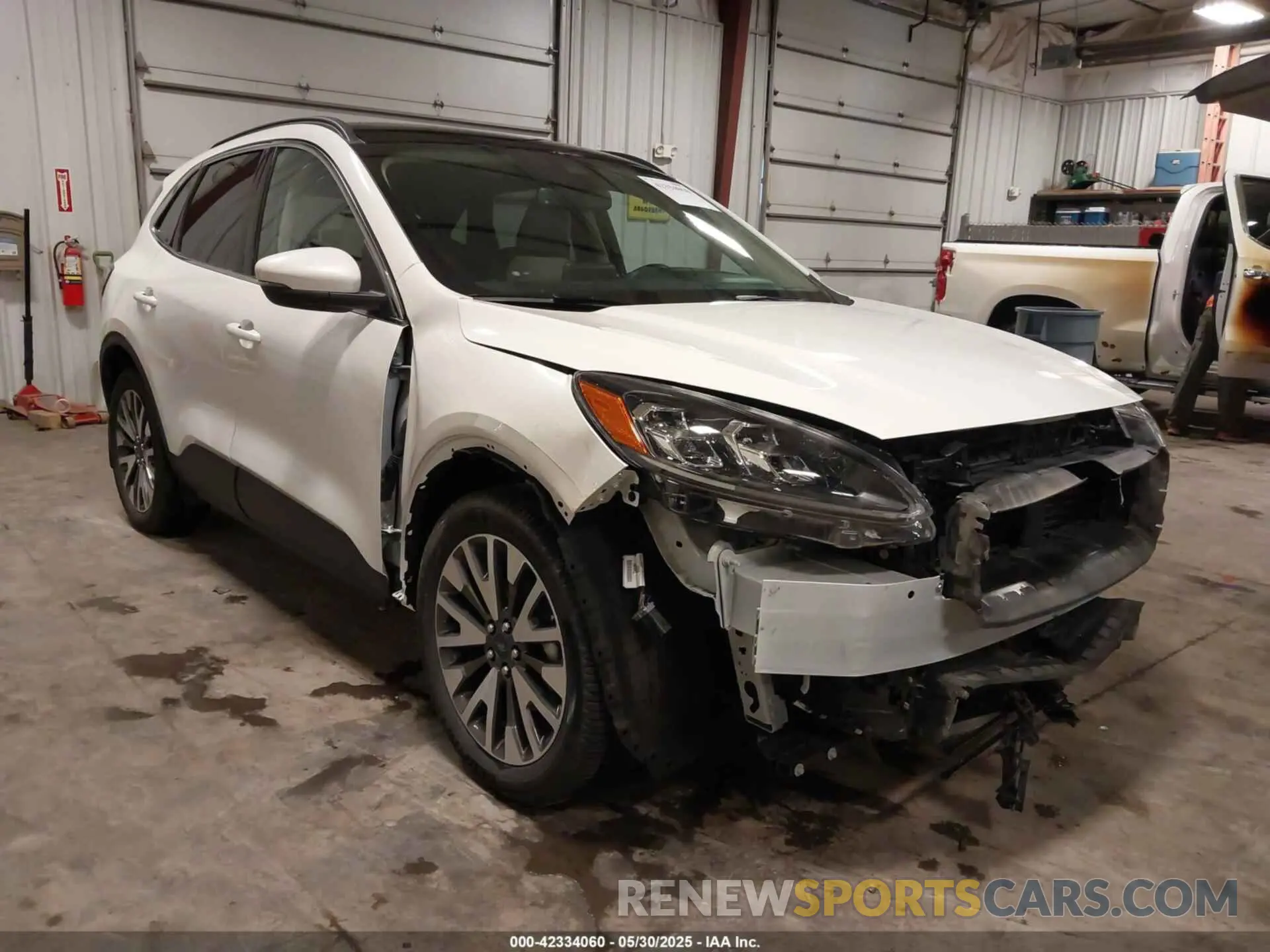 1 Photograph of a damaged car 1FMCU9J99LUA26706 FORD ESCAPE 2020