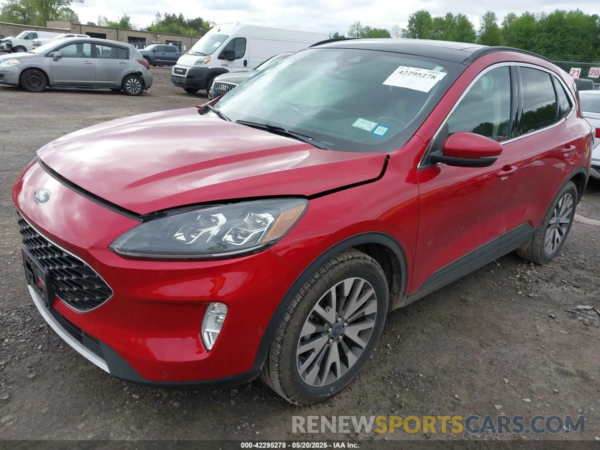 2 Photograph of a damaged car 1FMCU9J99LUB28104 FORD ESCAPE 2020