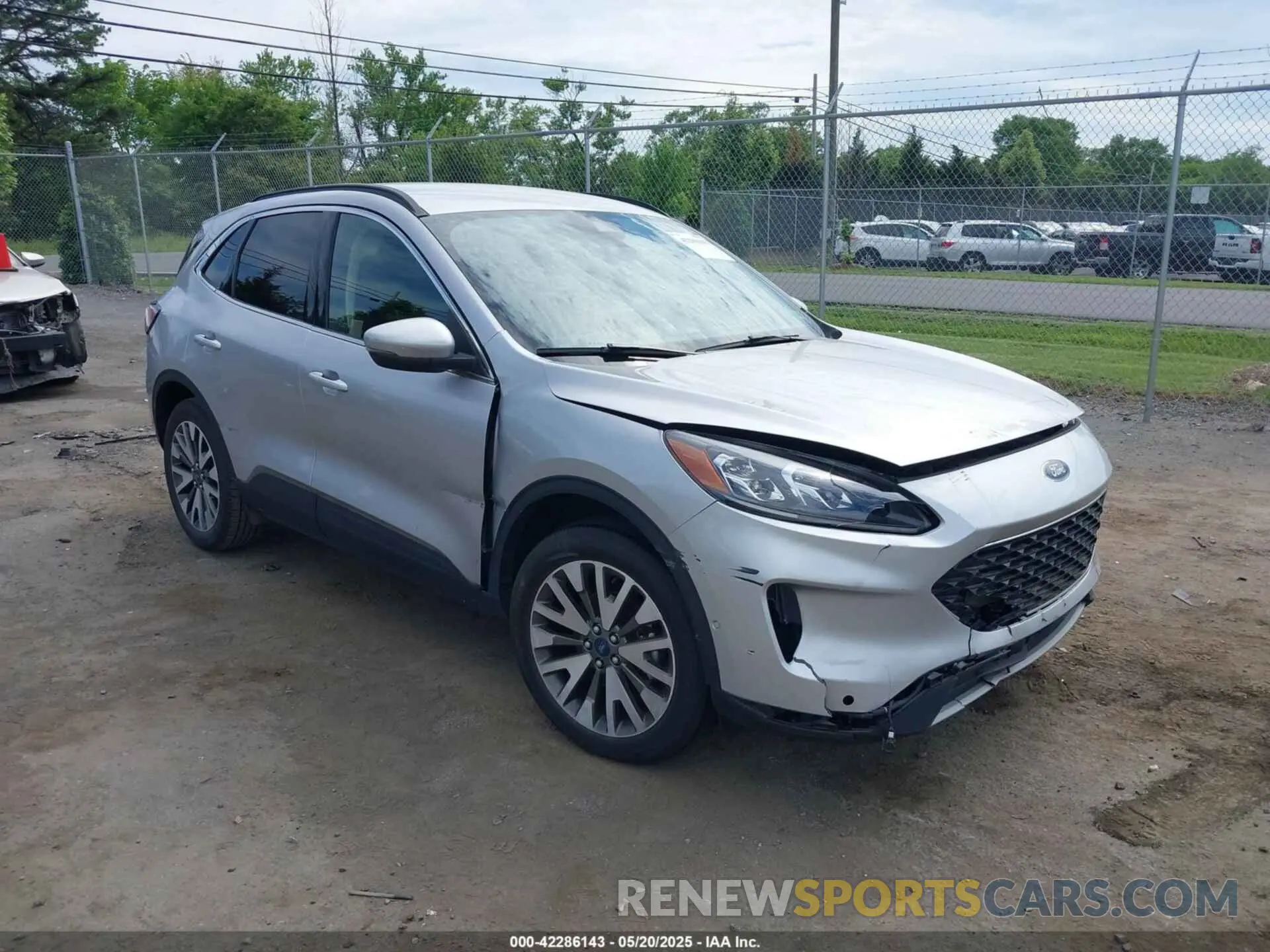 1 Photograph of a damaged car 1FMCU9J99LUB45758 FORD ESCAPE 2020
