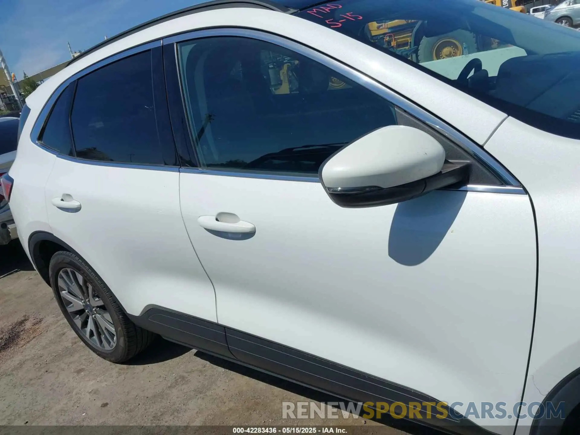 13 Photograph of a damaged car 1FMCU9J99LUC55290 FORD ESCAPE 2020