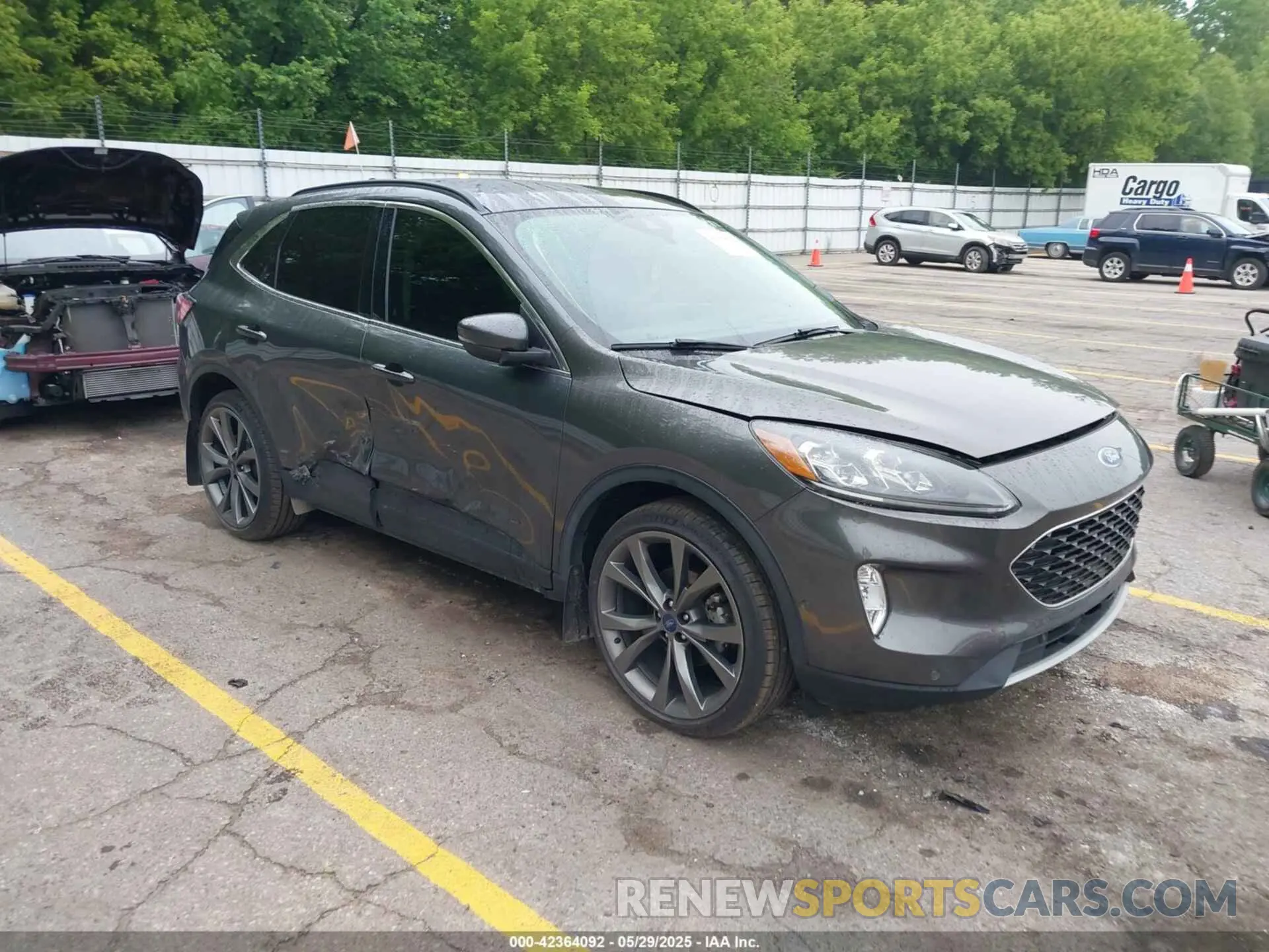 1 Photograph of a damaged car 1FMCU9J9XLUA81357 FORD ESCAPE 2020