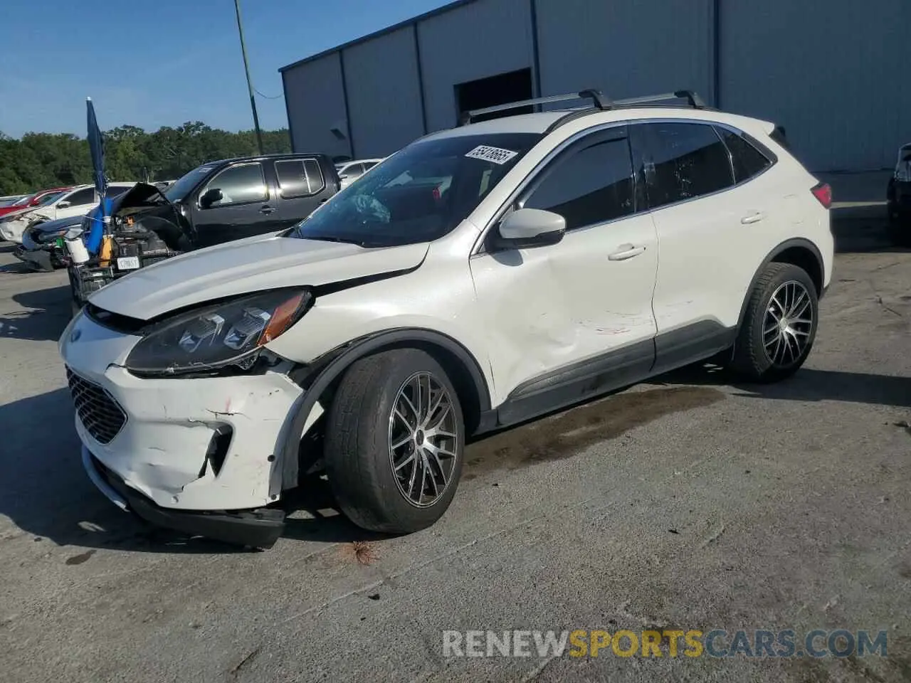 1 Photograph of a damaged car 1FMCU9J9XLUB17175 FORD ESCAPE 2020