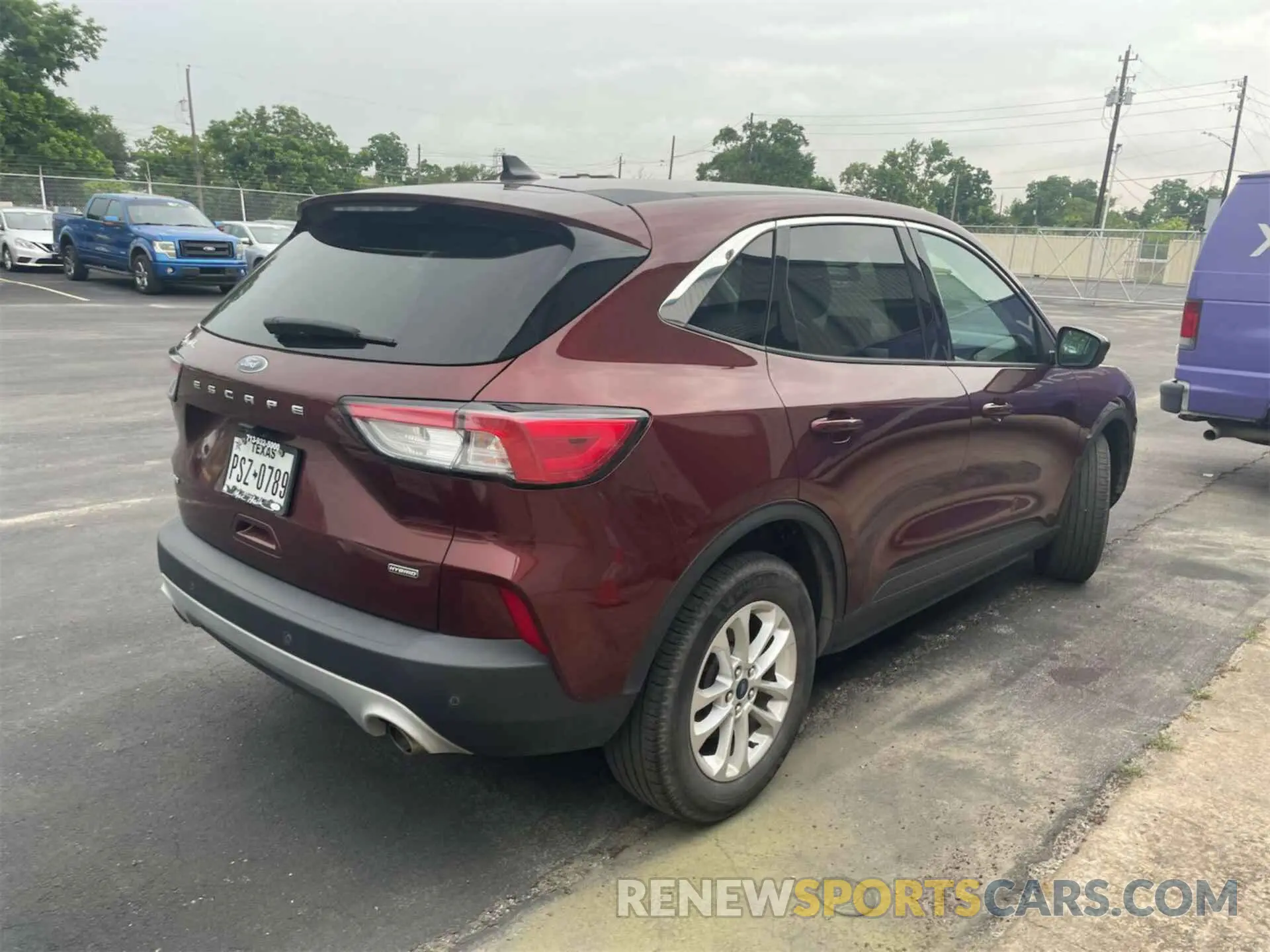 12 Photograph of a damaged car 1FMCU0BZ0MUA50663 FORD ESCAPE 2021