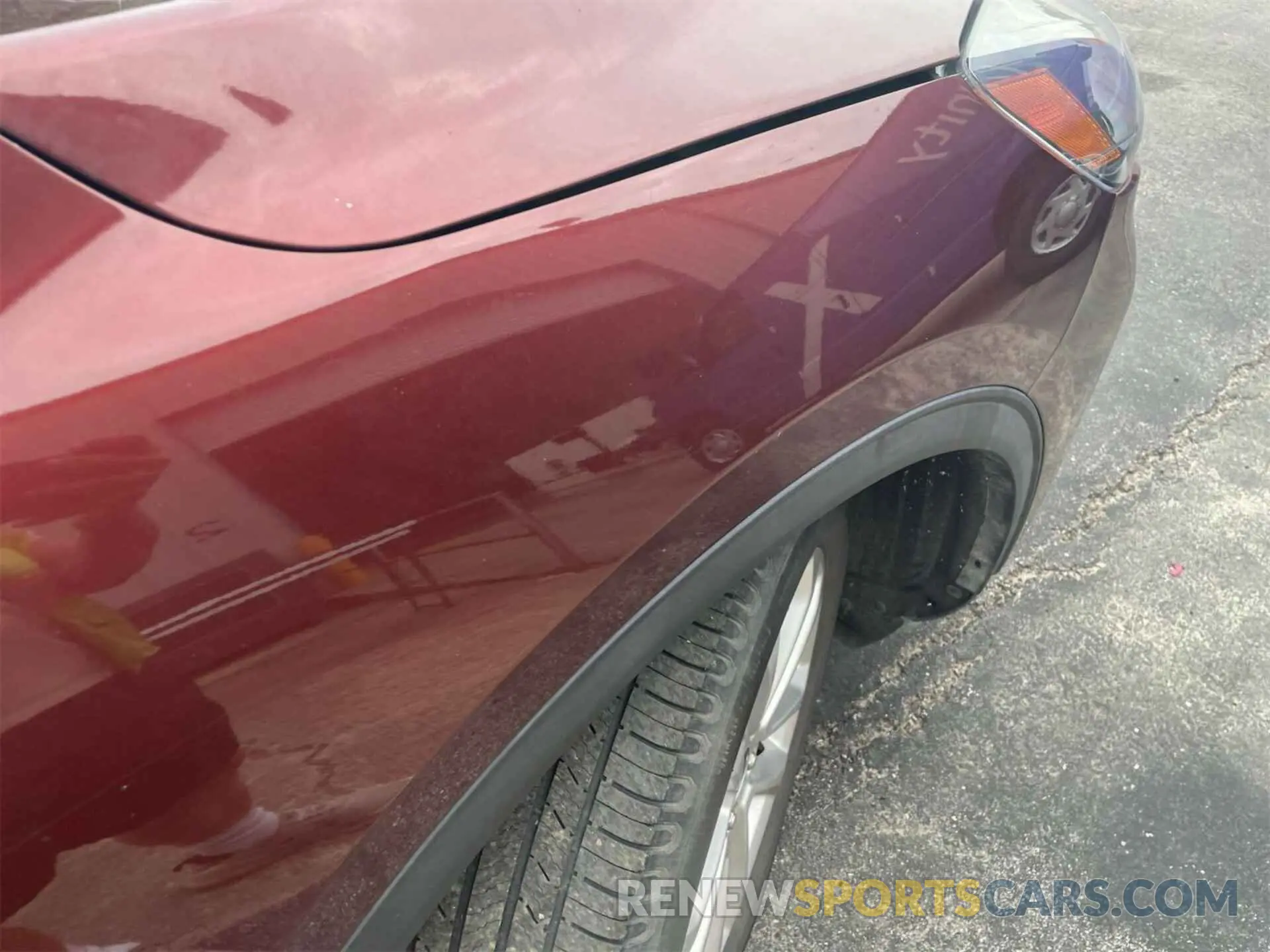 4 Photograph of a damaged car 1FMCU0BZ0MUA50663 FORD ESCAPE 2021