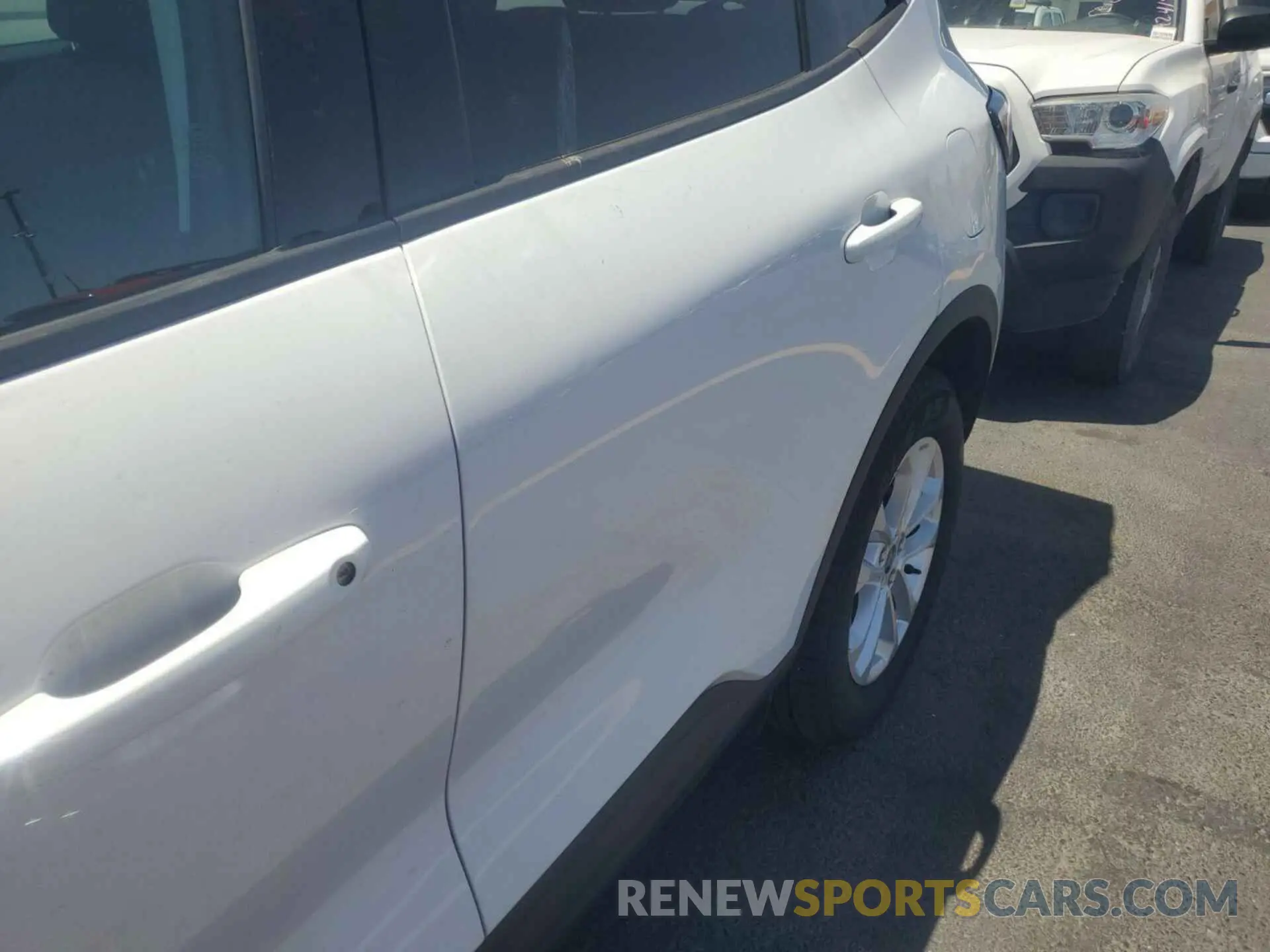 1 Photograph of a damaged car 1FMCU0BZ0MUA78107 FORD ESCAPE 2021