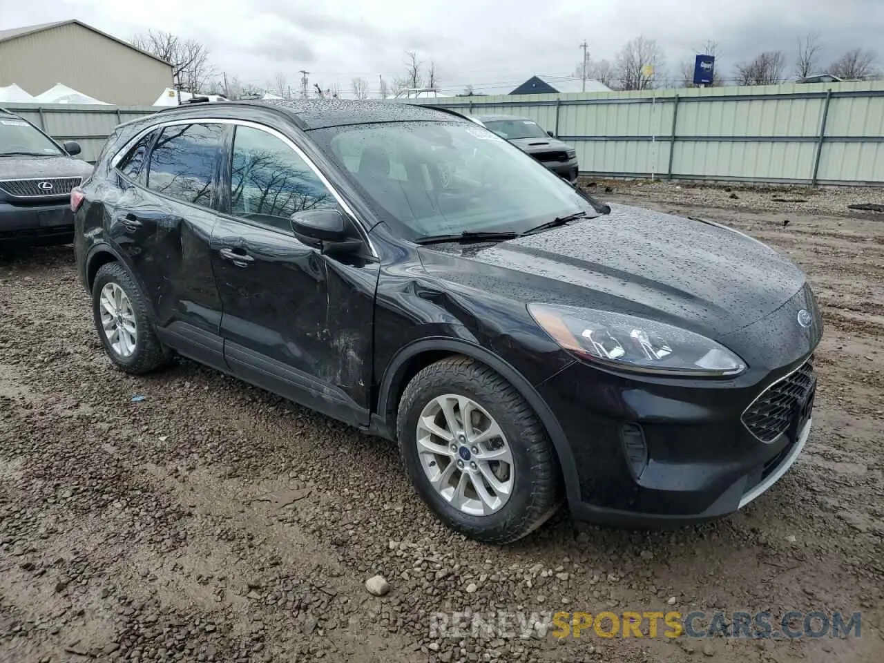 4 Photograph of a damaged car 1FMCU0BZ1MUA03951 FORD ESCAPE 2021
