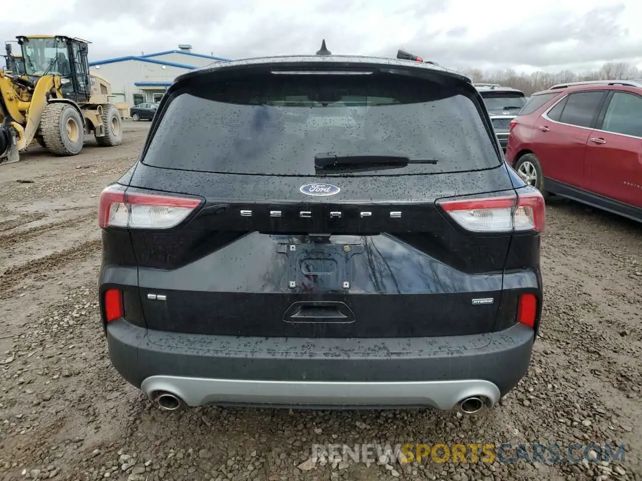 6 Photograph of a damaged car 1FMCU0BZ1MUA03951 FORD ESCAPE 2021