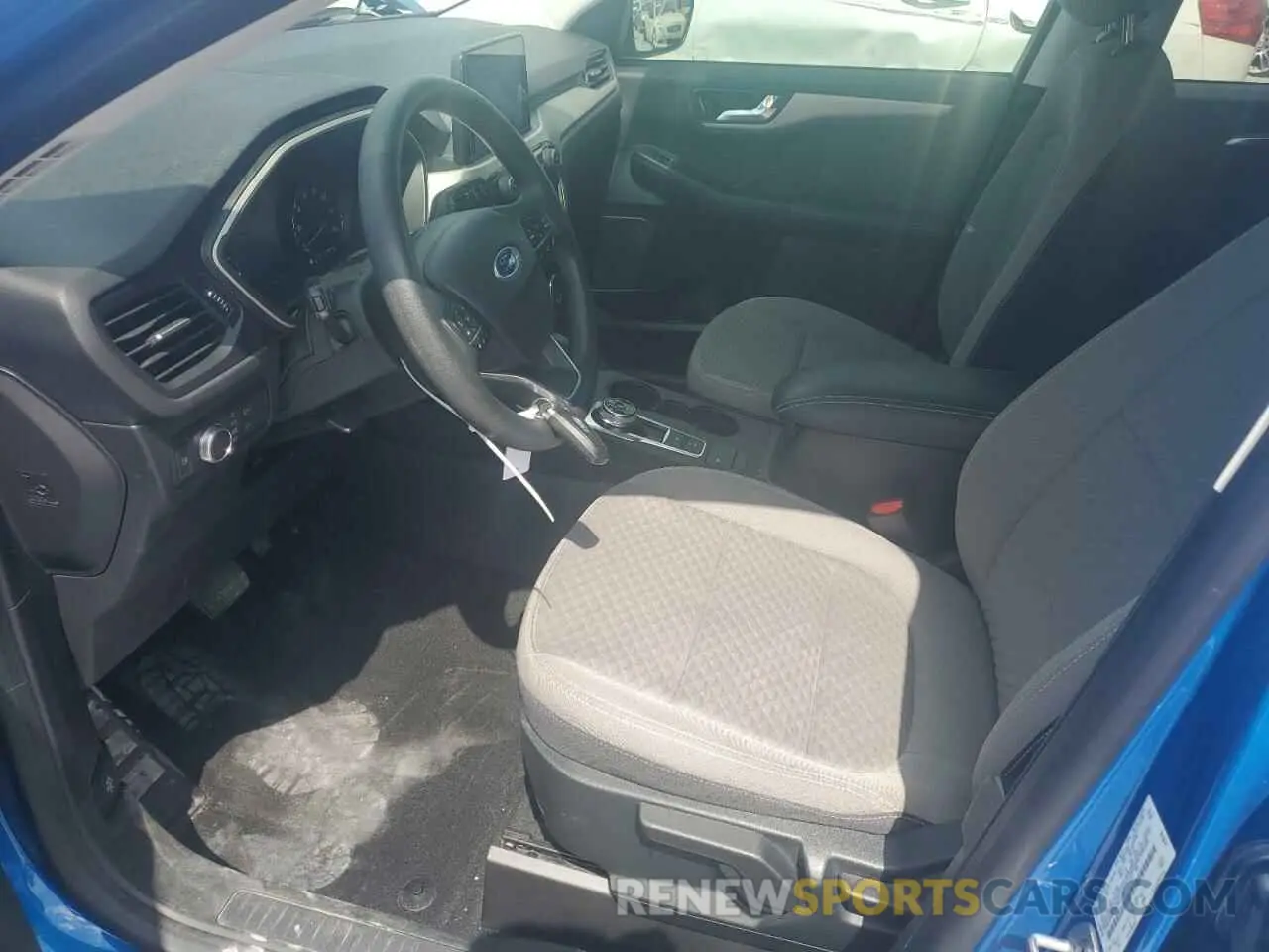 7 Photograph of a damaged car 1FMCU0BZ1MUB01748 FORD ESCAPE 2021