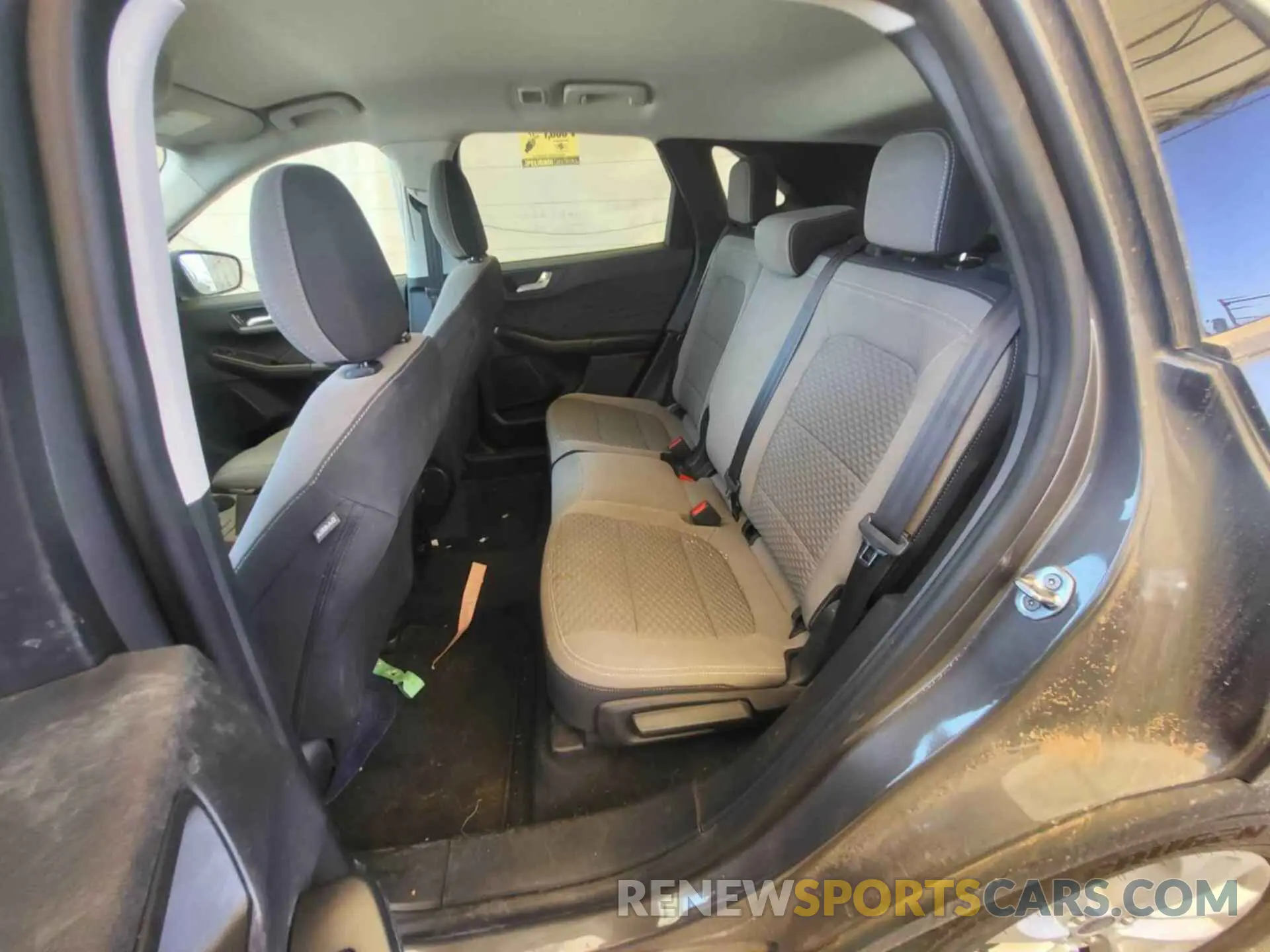 26 Photograph of a damaged car 1FMCU0BZ5MUA52392 FORD ESCAPE 2021