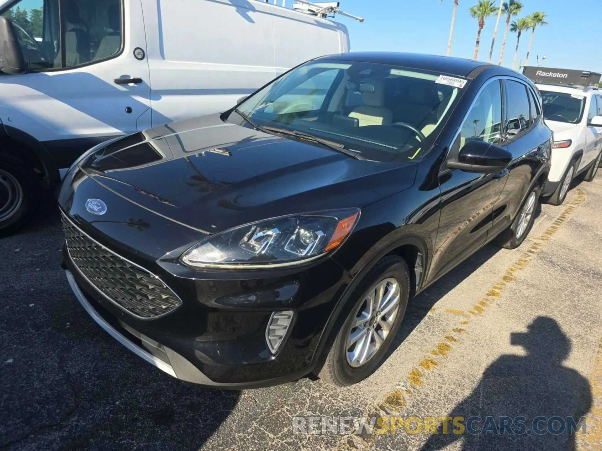 14 Photograph of a damaged car 1FMCU0BZ6MUA51557 FORD ESCAPE 2021