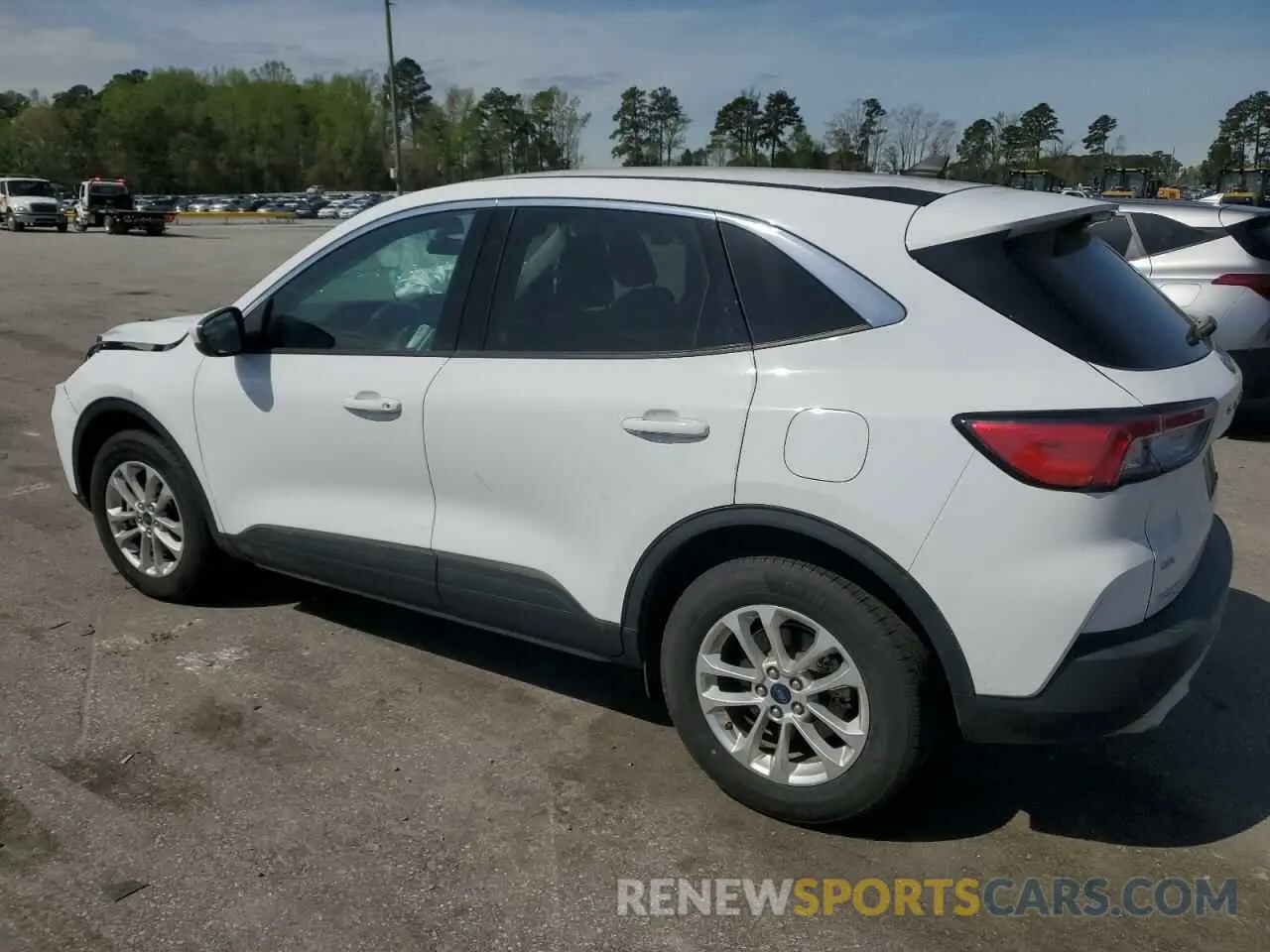 2 Photograph of a damaged car 1FMCU0BZ8MUA03767 FORD ESCAPE 2021