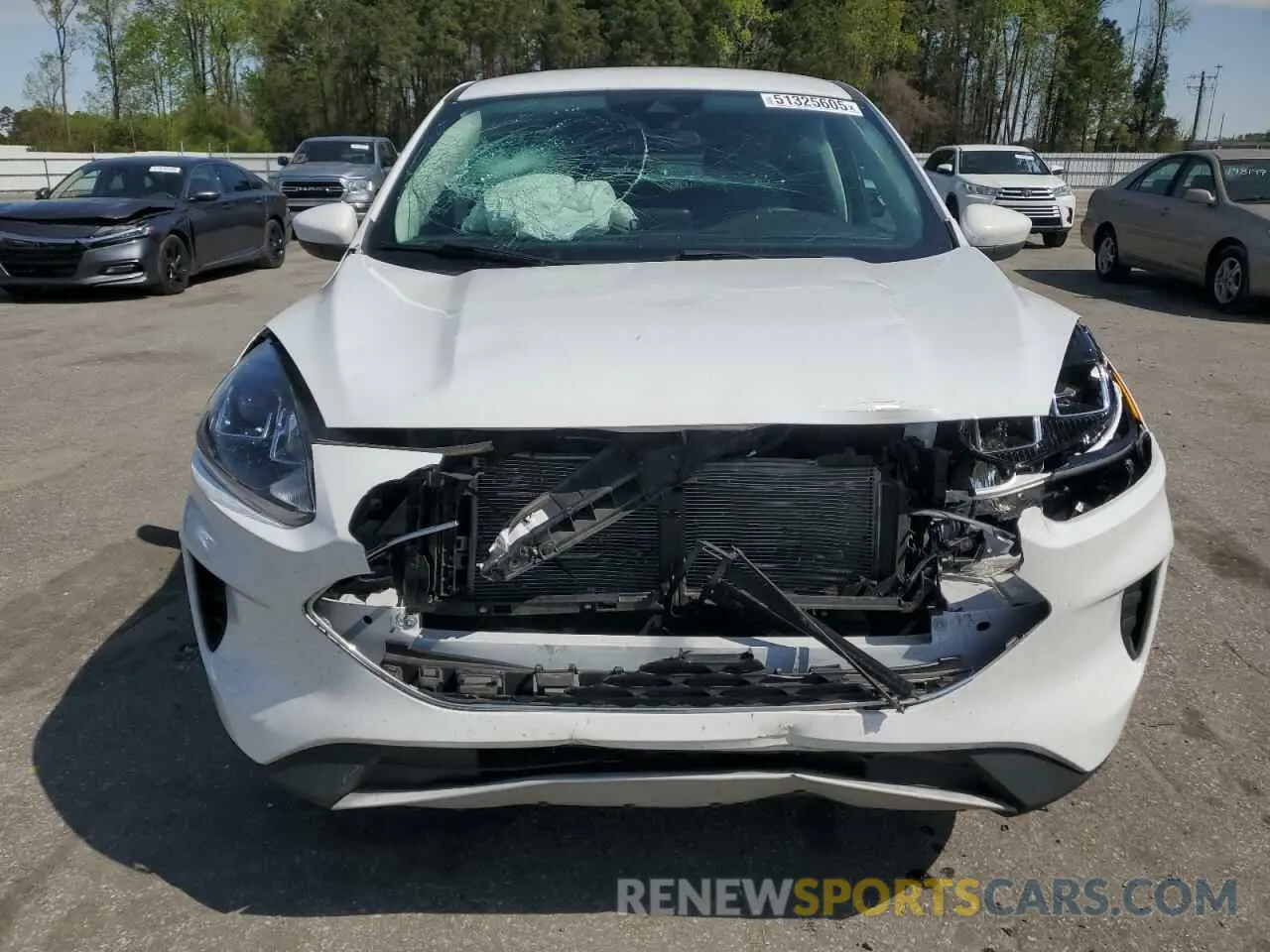 5 Photograph of a damaged car 1FMCU0BZ8MUA03767 FORD ESCAPE 2021