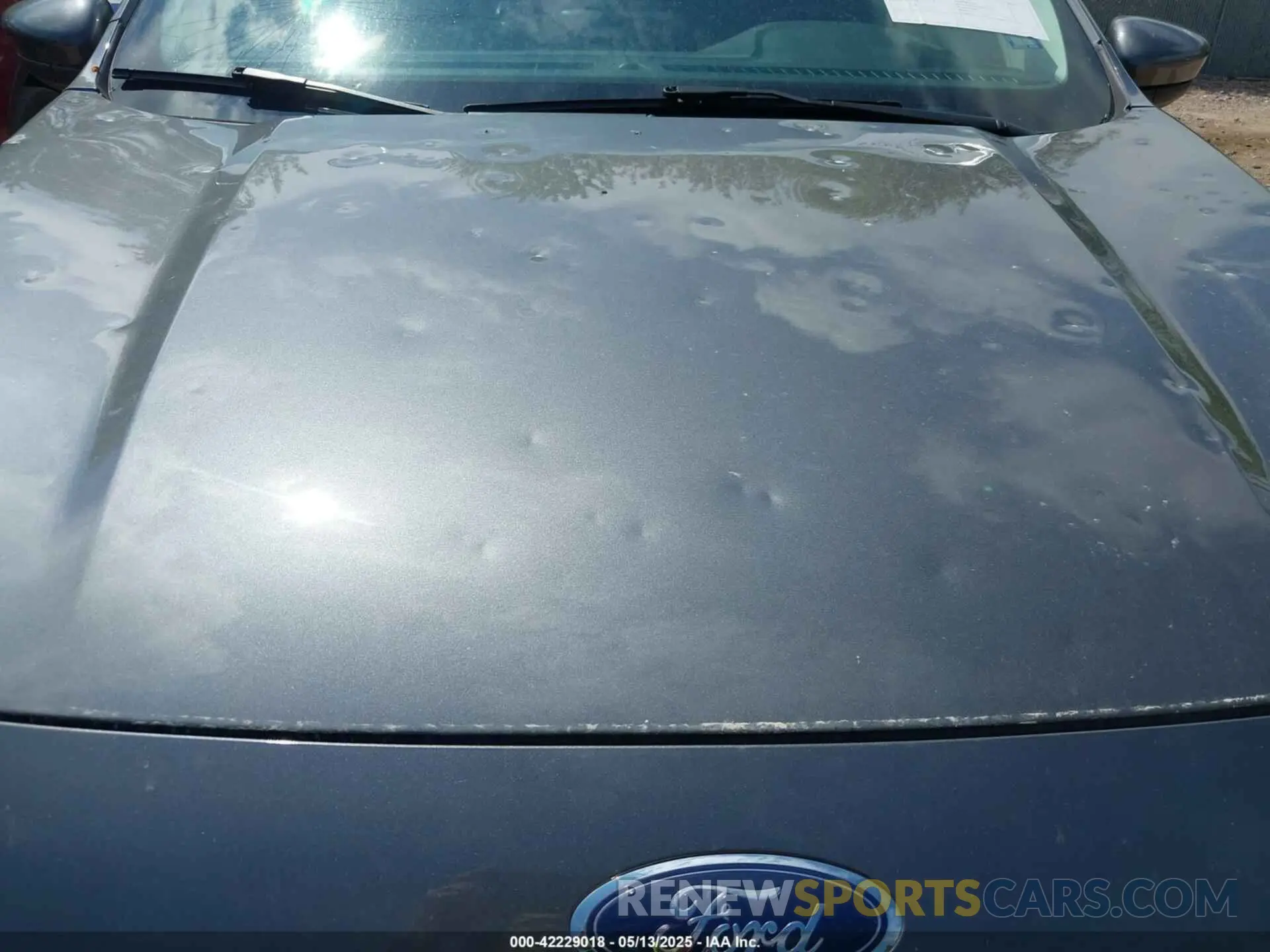 6 Photograph of a damaged car 1FMCU0BZ8MUA09021 FORD ESCAPE 2021
