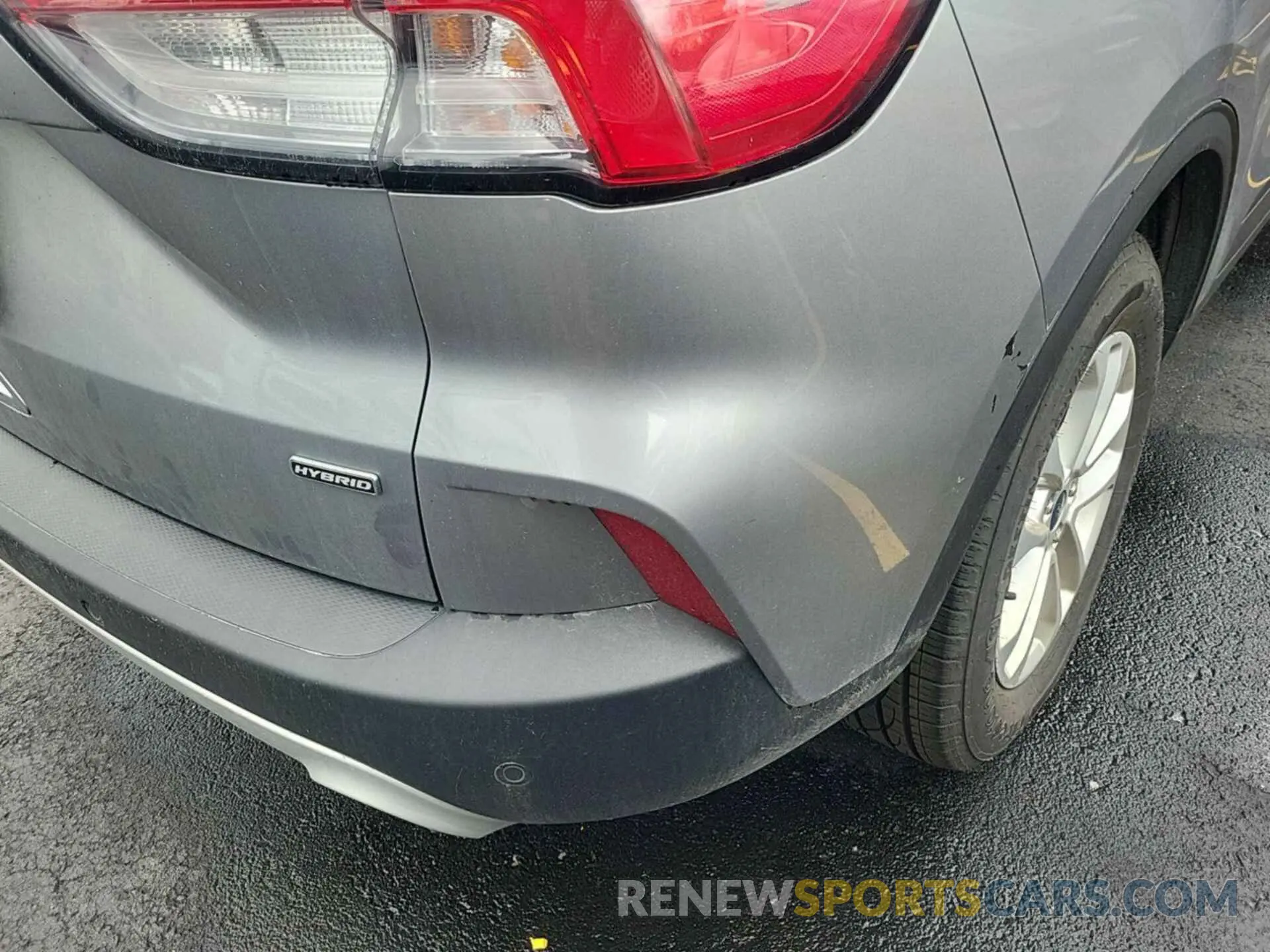 12 Photograph of a damaged car 1FMCU0BZ8MUA50846 FORD ESCAPE 2021
