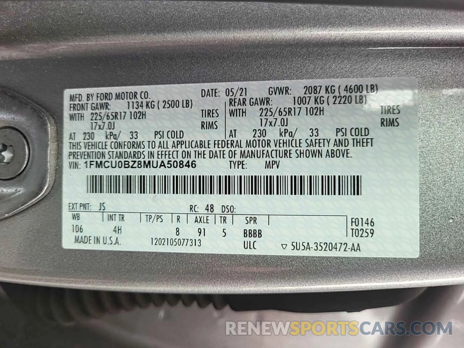 18 Photograph of a damaged car 1FMCU0BZ8MUA50846 FORD ESCAPE 2021