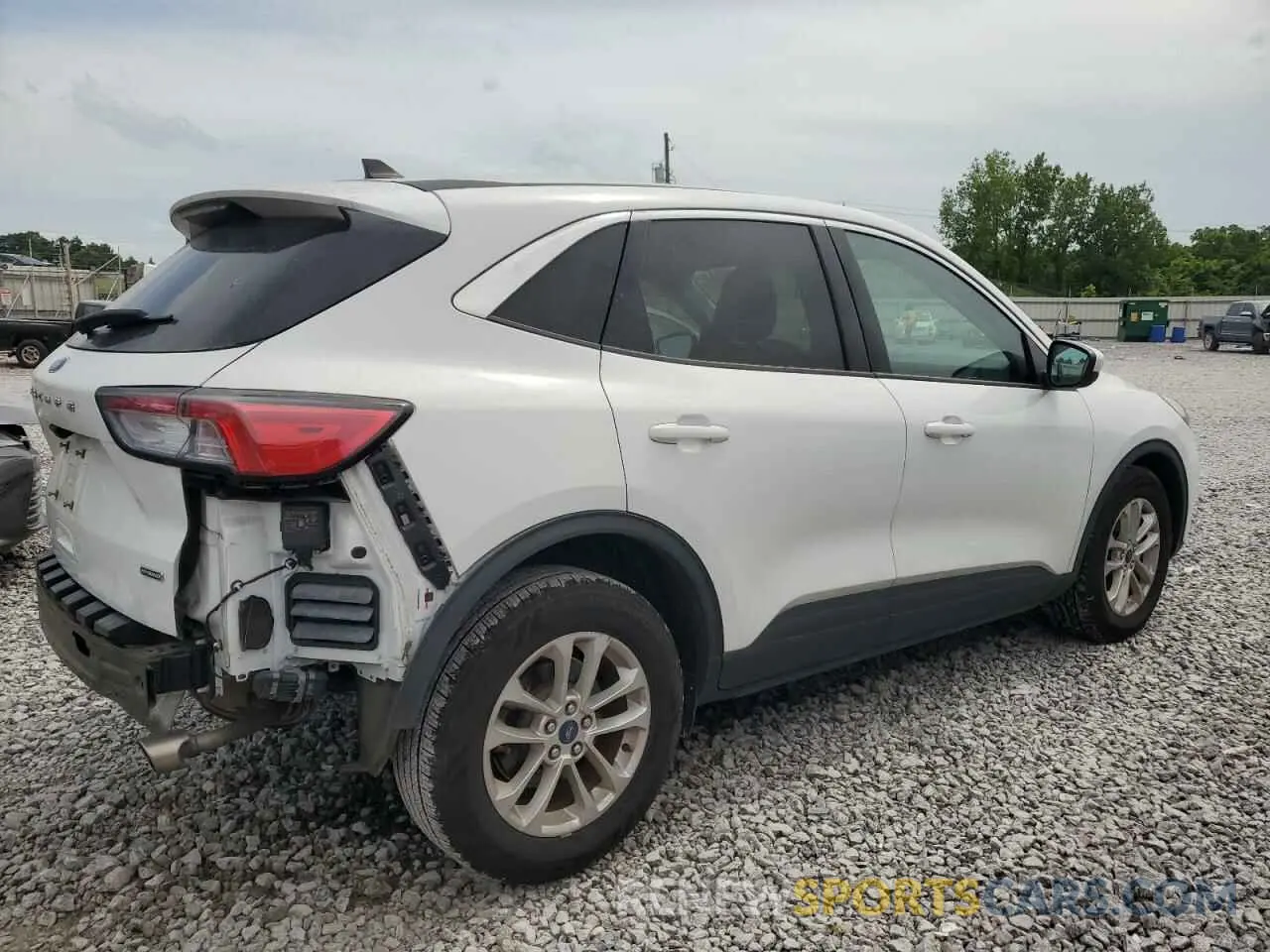 3 Photograph of a damaged car 1FMCU0BZ8MUA58445 FORD ESCAPE 2021