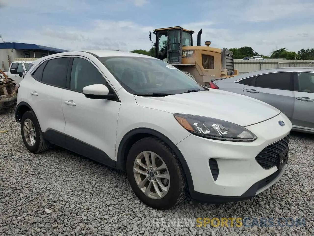 4 Photograph of a damaged car 1FMCU0BZ8MUA58445 FORD ESCAPE 2021