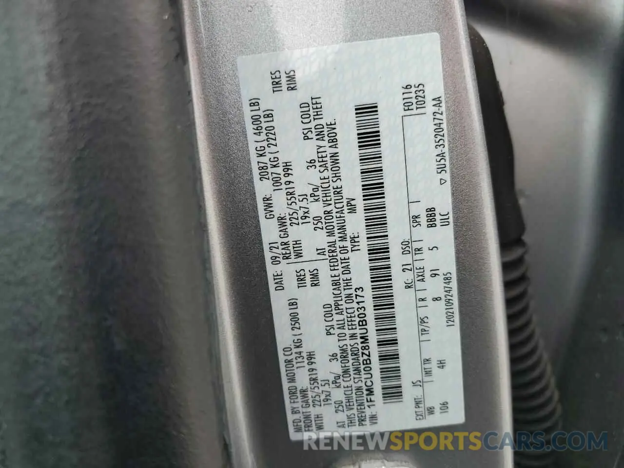14 Photograph of a damaged car 1FMCU0BZ8MUB03173 FORD ESCAPE 2021