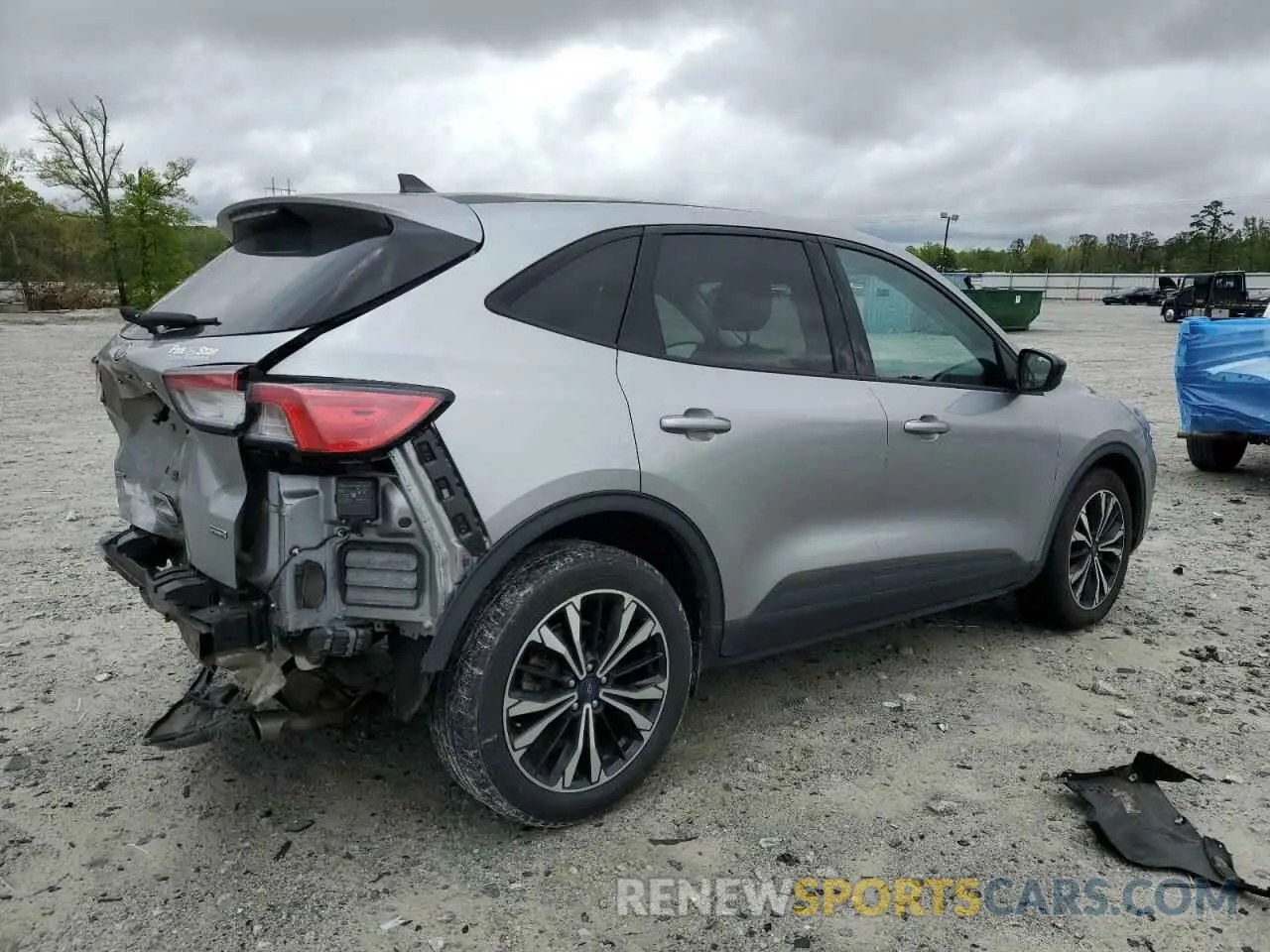 3 Photograph of a damaged car 1FMCU0BZ8MUB03173 FORD ESCAPE 2021