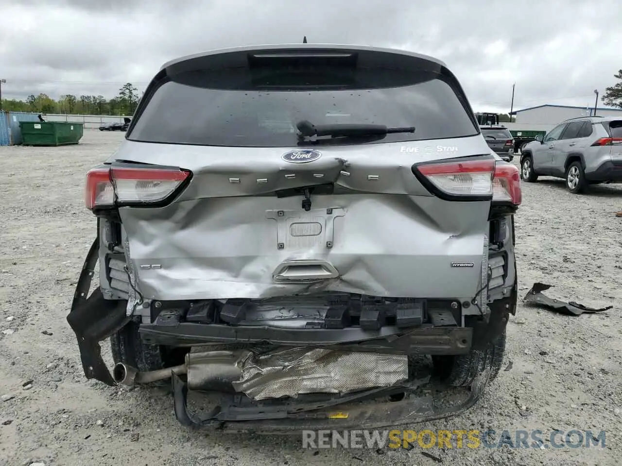 6 Photograph of a damaged car 1FMCU0BZ8MUB03173 FORD ESCAPE 2021