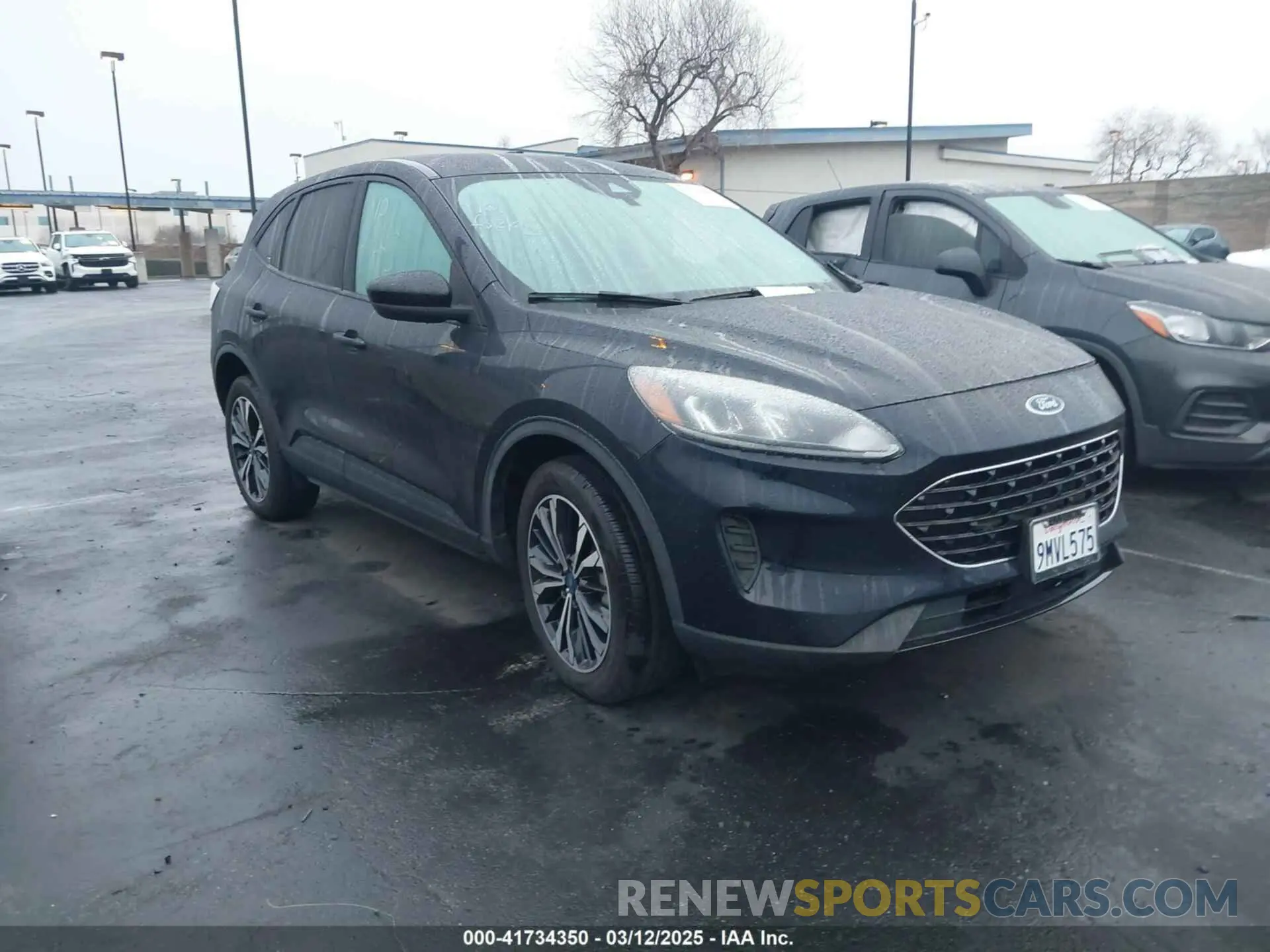 1 Photograph of a damaged car 1FMCU0BZ9MUA09836 FORD ESCAPE 2021