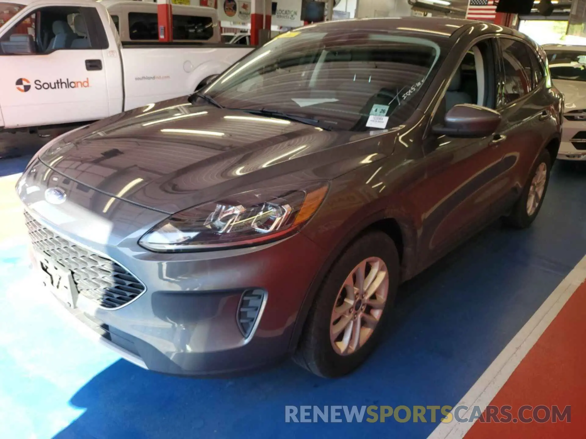 11 Photograph of a damaged car 1FMCU0BZXMUA53070 FORD ESCAPE 2021