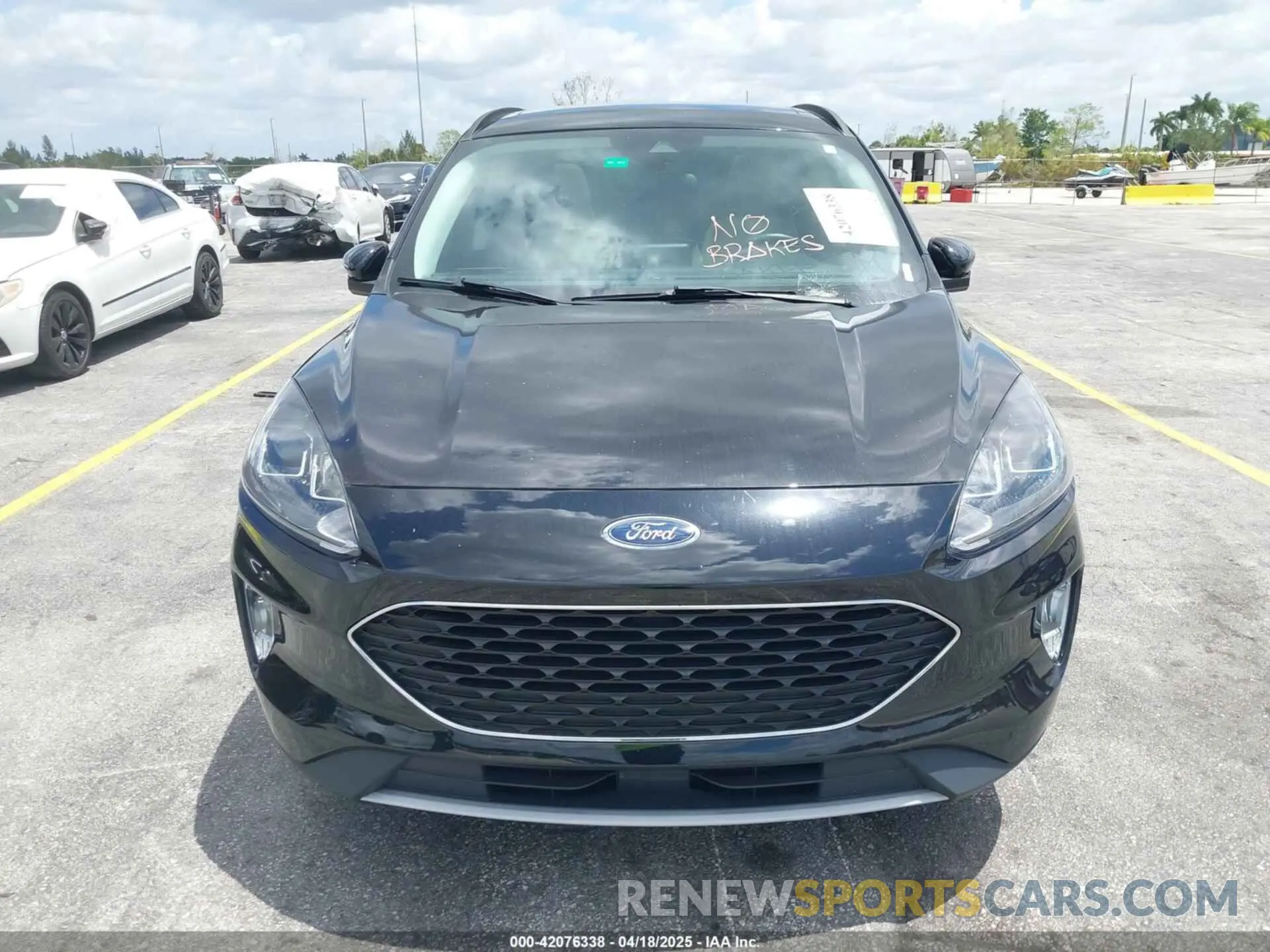 12 Photograph of a damaged car 1FMCU0CZ2MUA69178 FORD ESCAPE 2021
