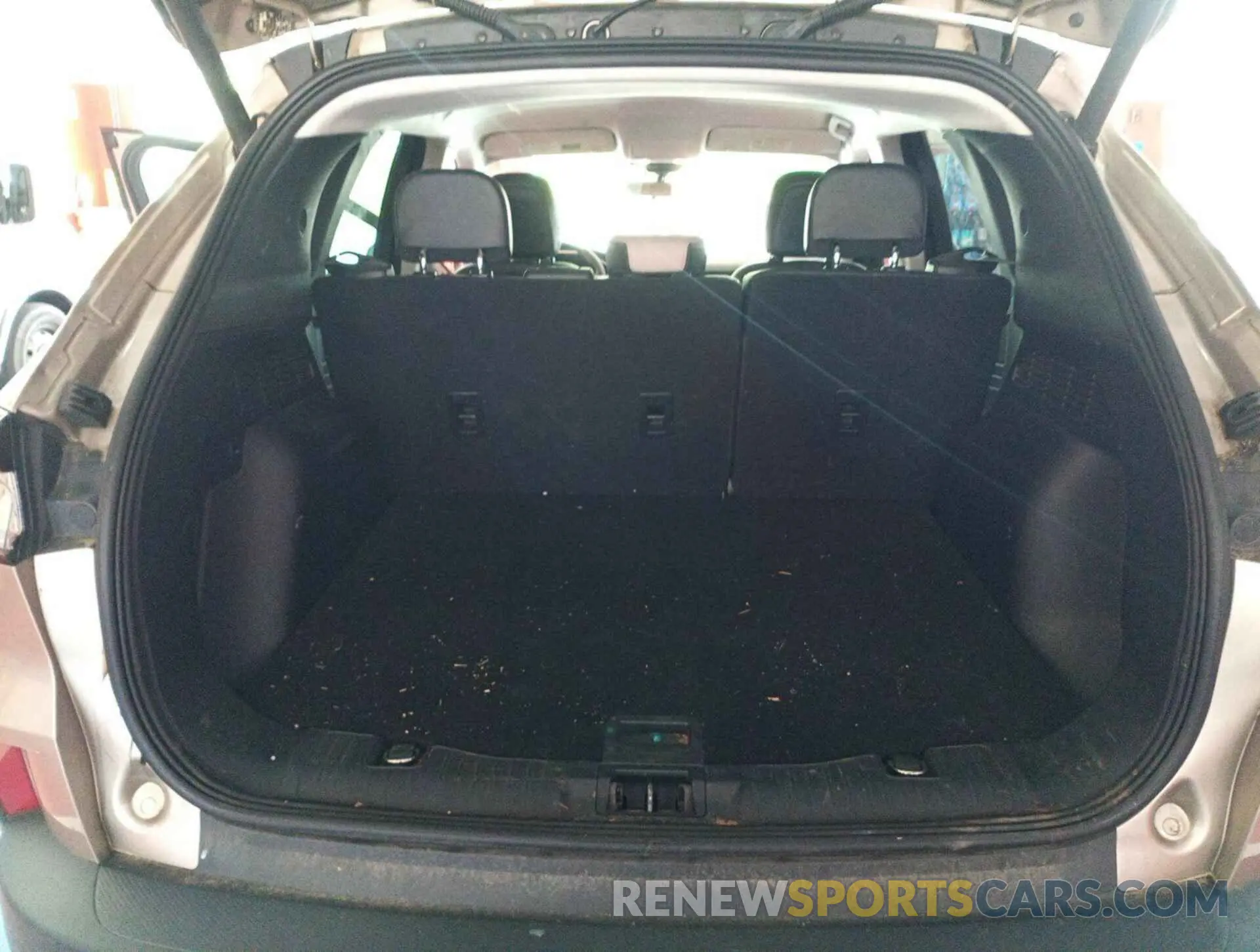 30 Photograph of a damaged car 1FMCU0CZ4MUA54391 FORD ESCAPE 2021