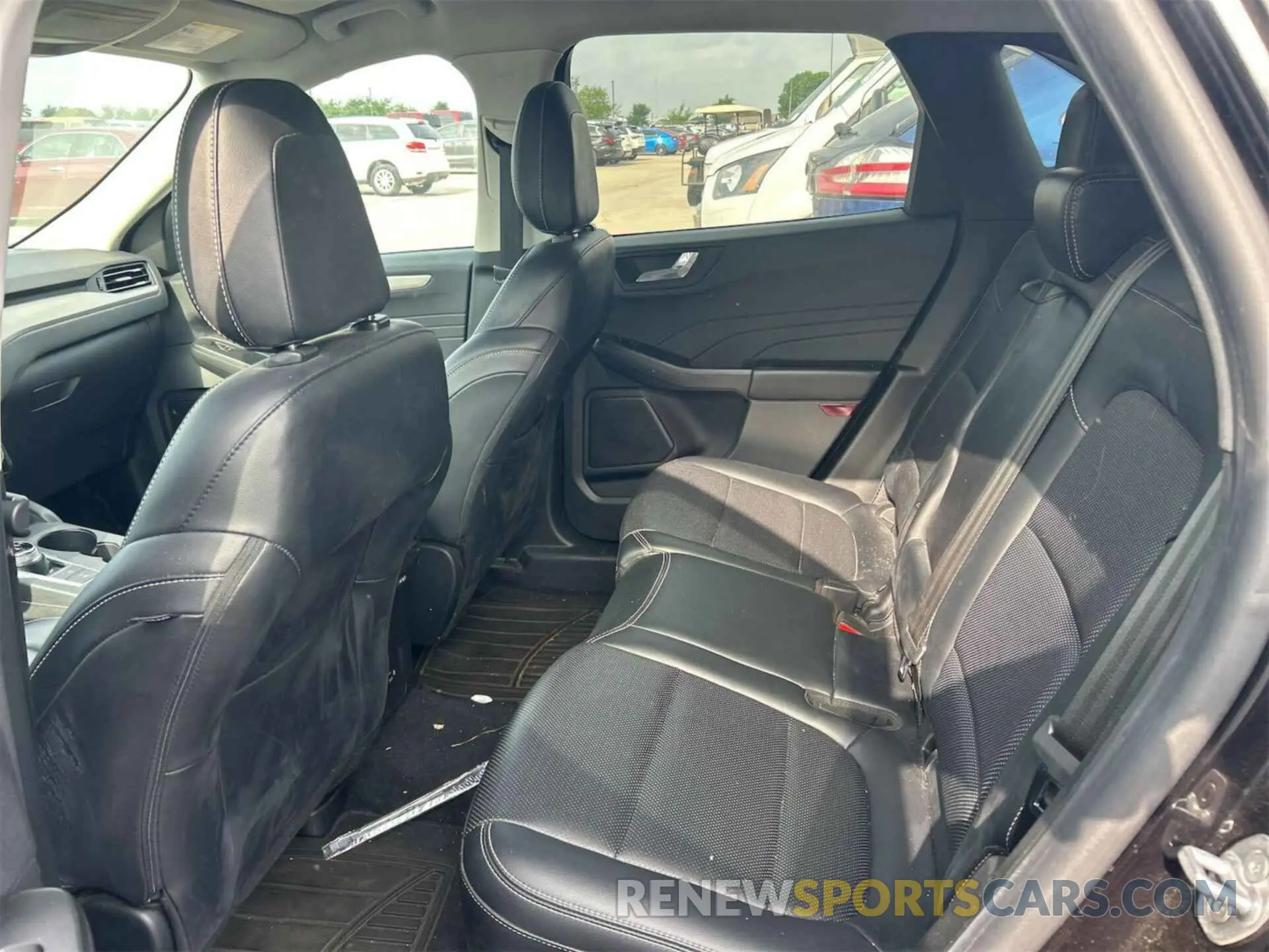 3 Photograph of a damaged car 1FMCU0CZ8MUB25933 FORD ESCAPE 2021