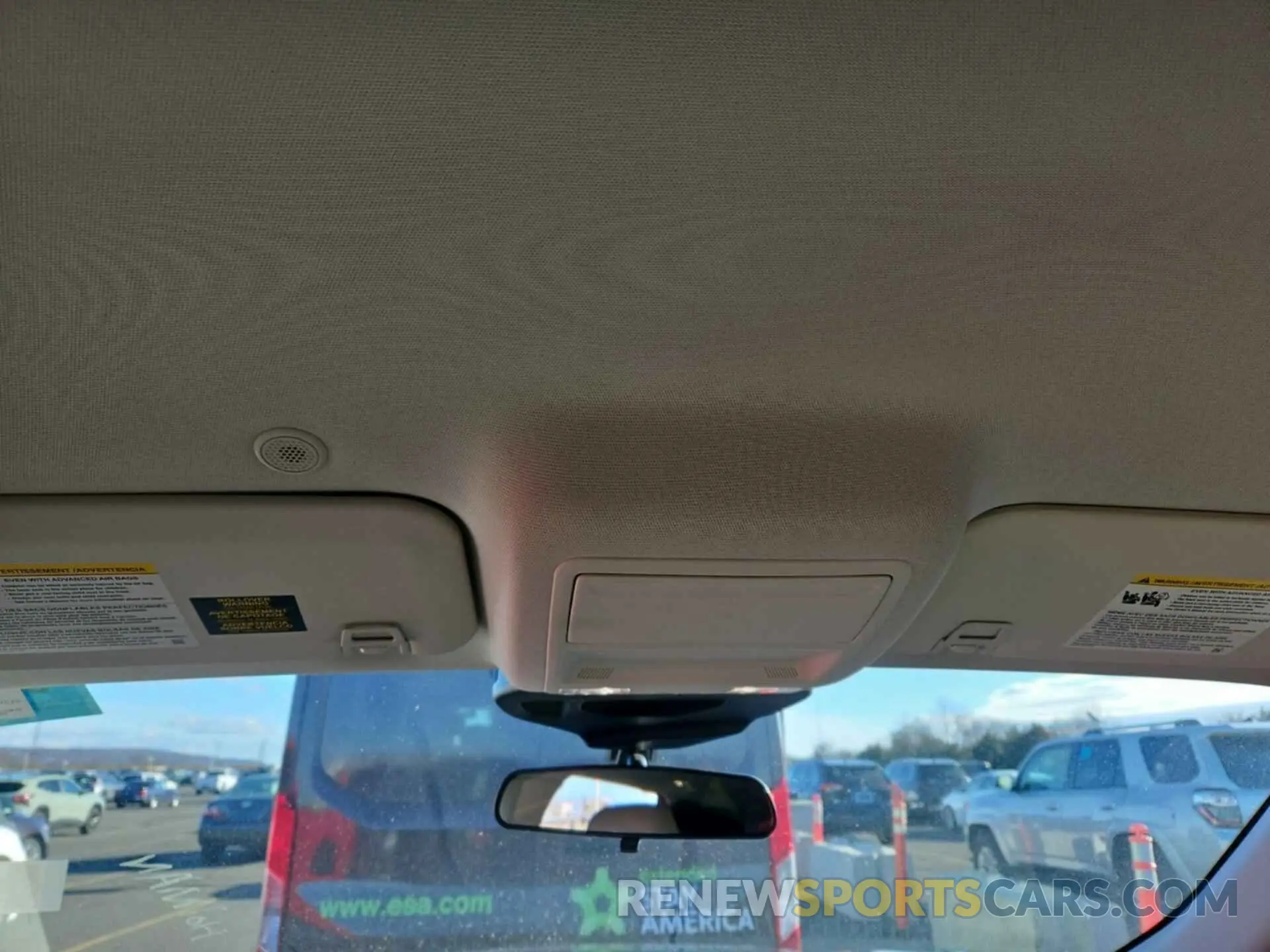 22 Photograph of a damaged car 1FMCU0CZ9MUA42432 FORD ESCAPE 2021