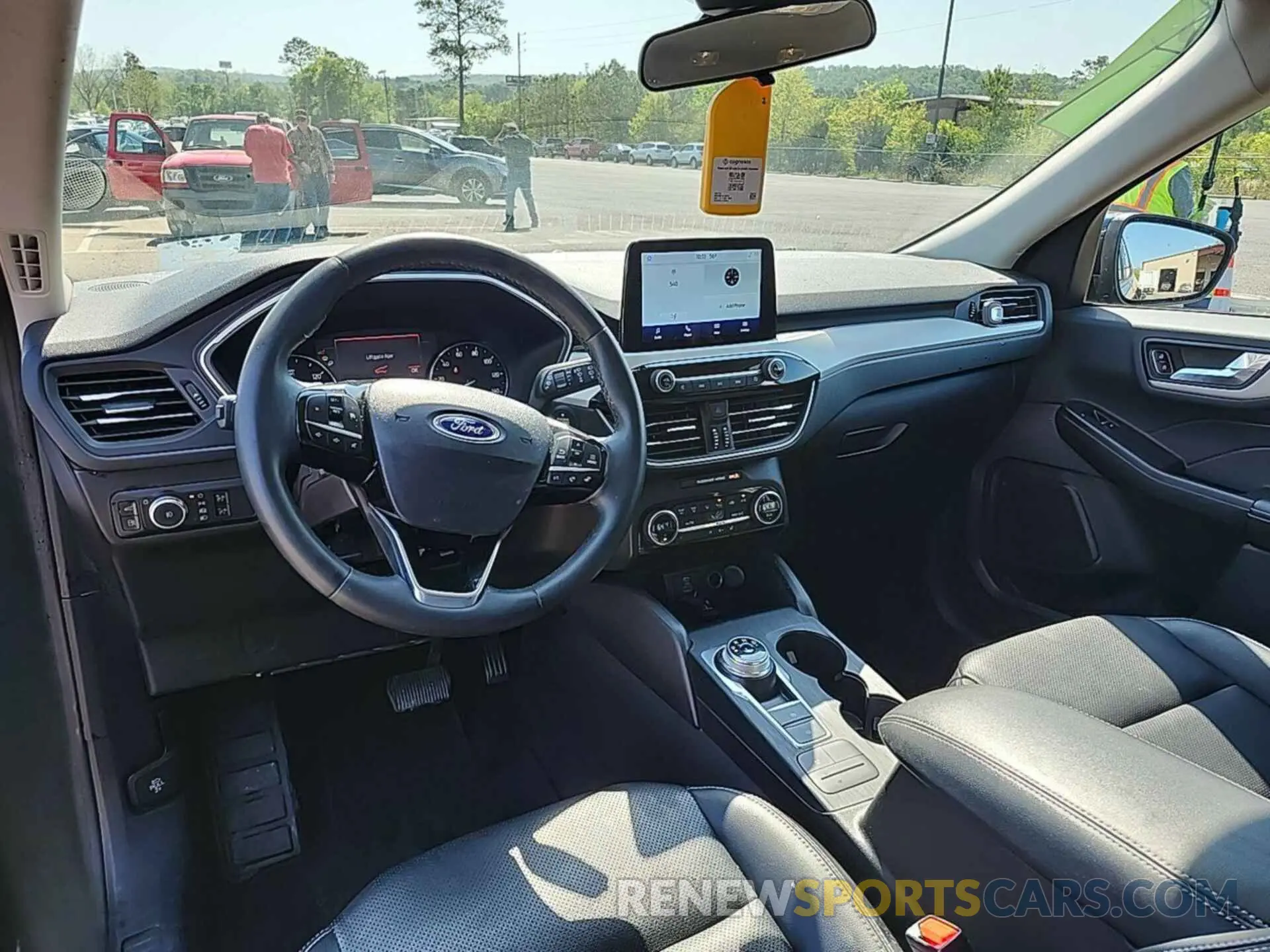 20 Photograph of a damaged car 1FMCU0CZ9MUB25164 FORD ESCAPE 2021