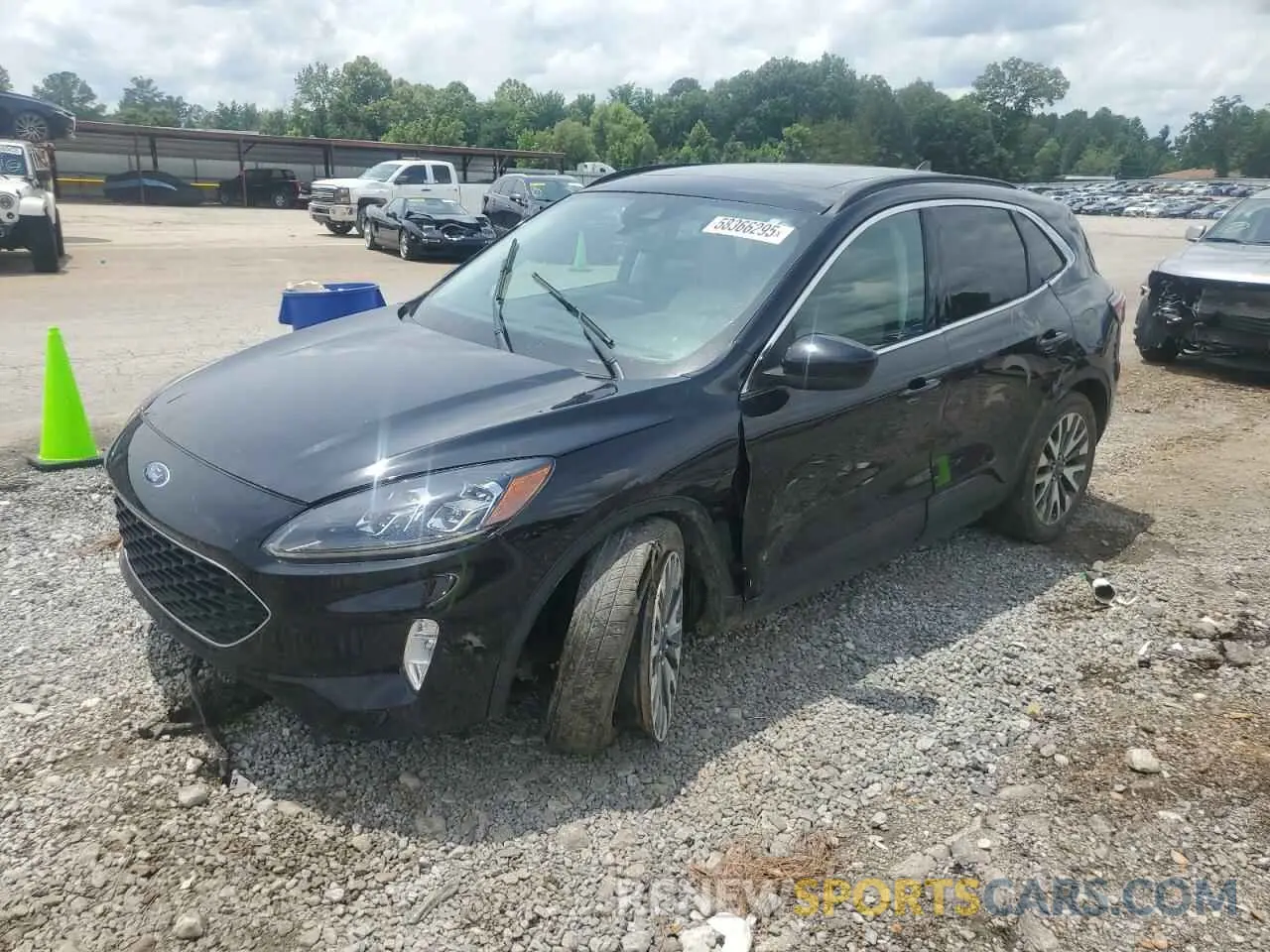1 Photograph of a damaged car 1FMCU0DZ8MUA18315 FORD ESCAPE 2021