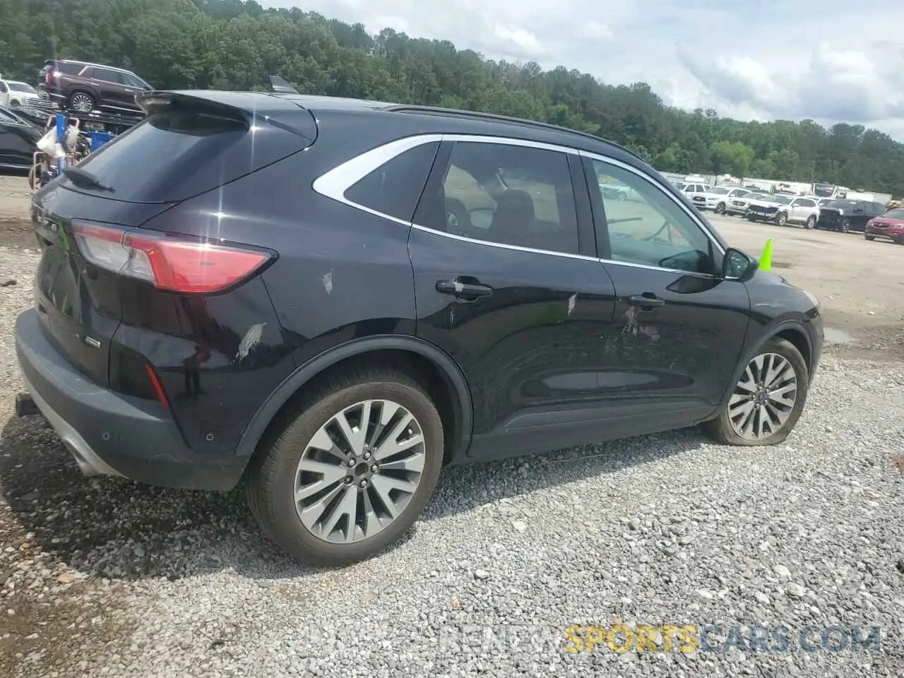 3 Photograph of a damaged car 1FMCU0DZ8MUA18315 FORD ESCAPE 2021