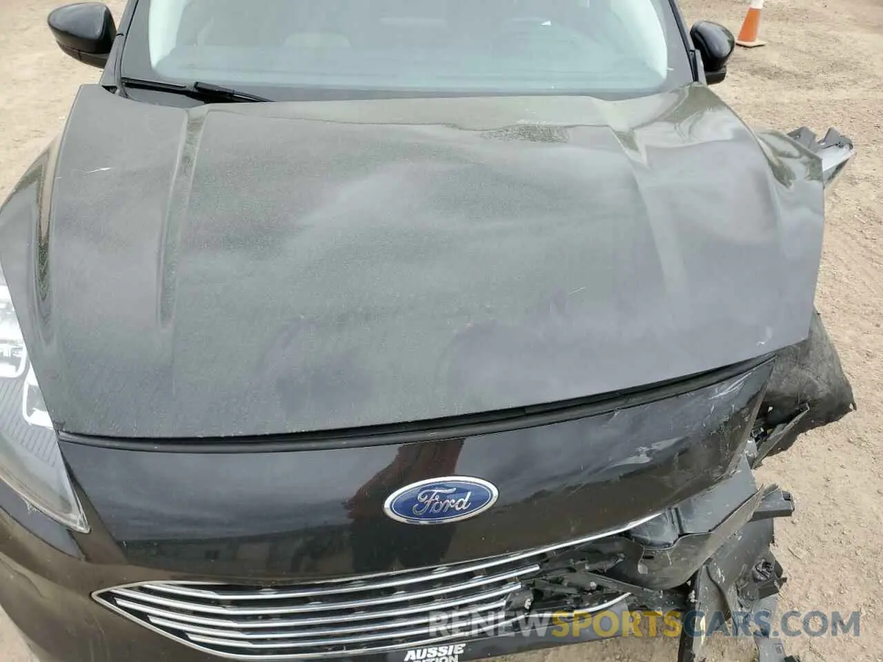 12 Photograph of a damaged car 1FMCU0DZ9MUA12040 FORD ESCAPE 2021
