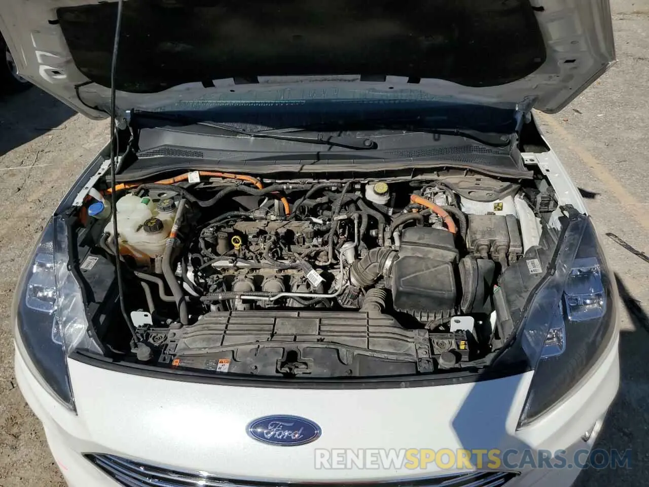 12 Photograph of a damaged car 1FMCU0DZ9MUB05415 FORD ESCAPE 2021