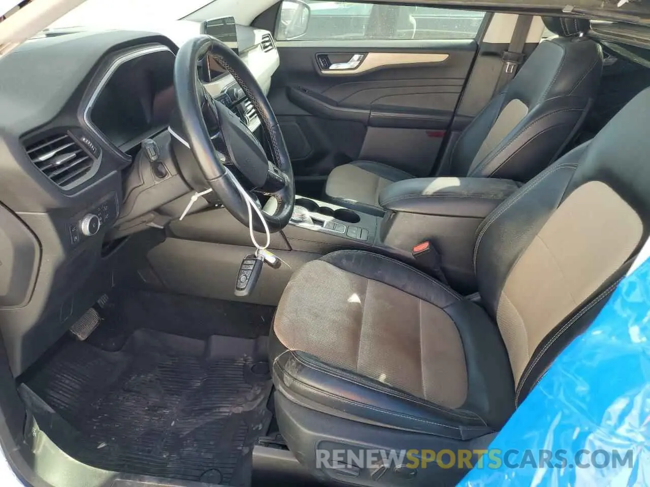 7 Photograph of a damaged car 1FMCU0DZ9MUB05415 FORD ESCAPE 2021